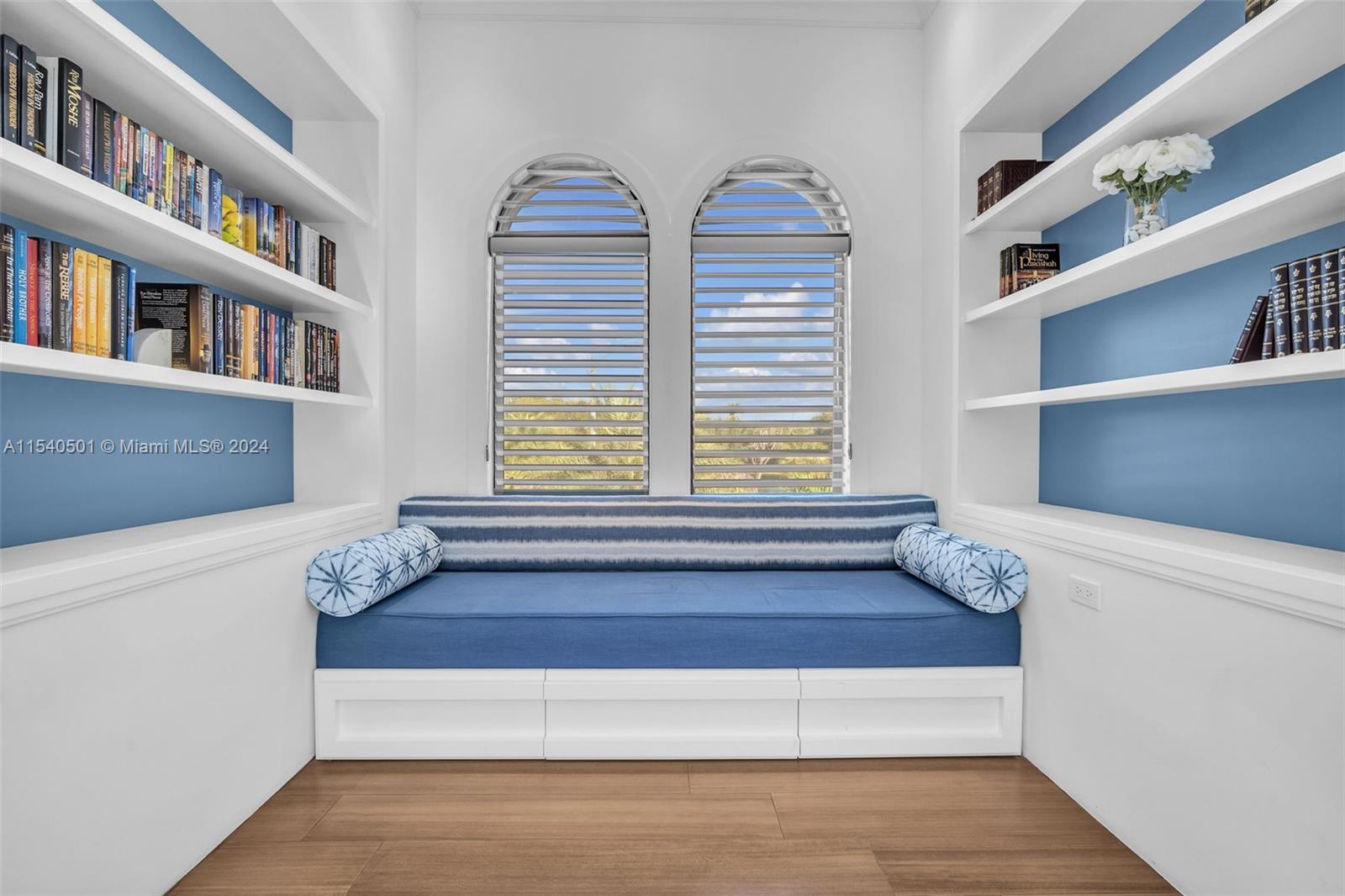 1100 180th Ter, North Miami Beach, FL, 33162 United States, 6 Bedrooms Bedrooms, ,6 BathroomsBathrooms,Residential,For Sale,180th Ter,A11540501