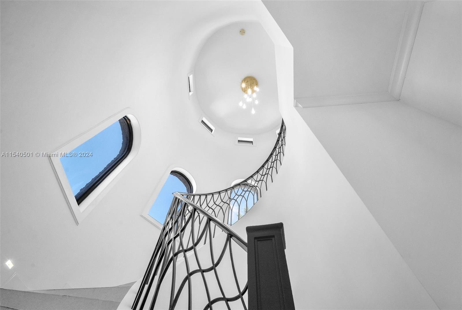 1100 180th Ter, North Miami Beach, FL, 33162 United States, 6 Bedrooms Bedrooms, ,6 BathroomsBathrooms,Residential,For Sale,180th Ter,A11540501