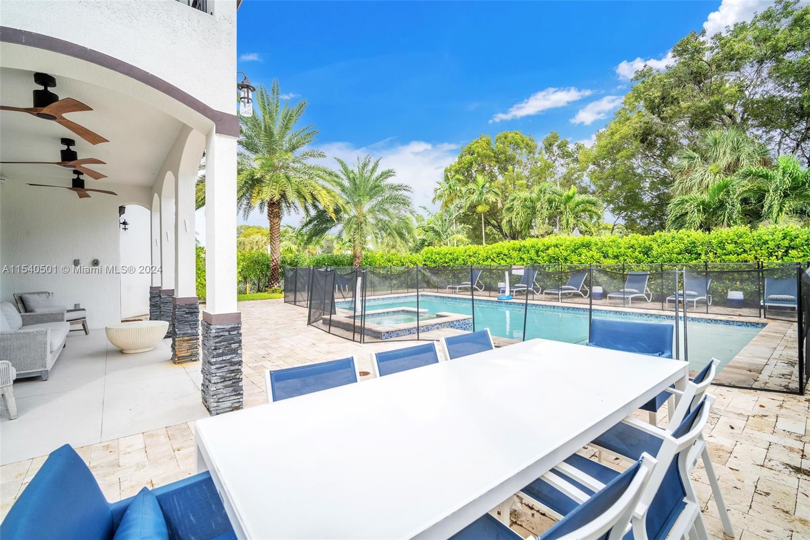 1100 180th Ter, North Miami Beach, FL, 33162 United States, 6 Bedrooms Bedrooms, ,6 BathroomsBathrooms,Residential,For Sale,180th Ter,A11540501