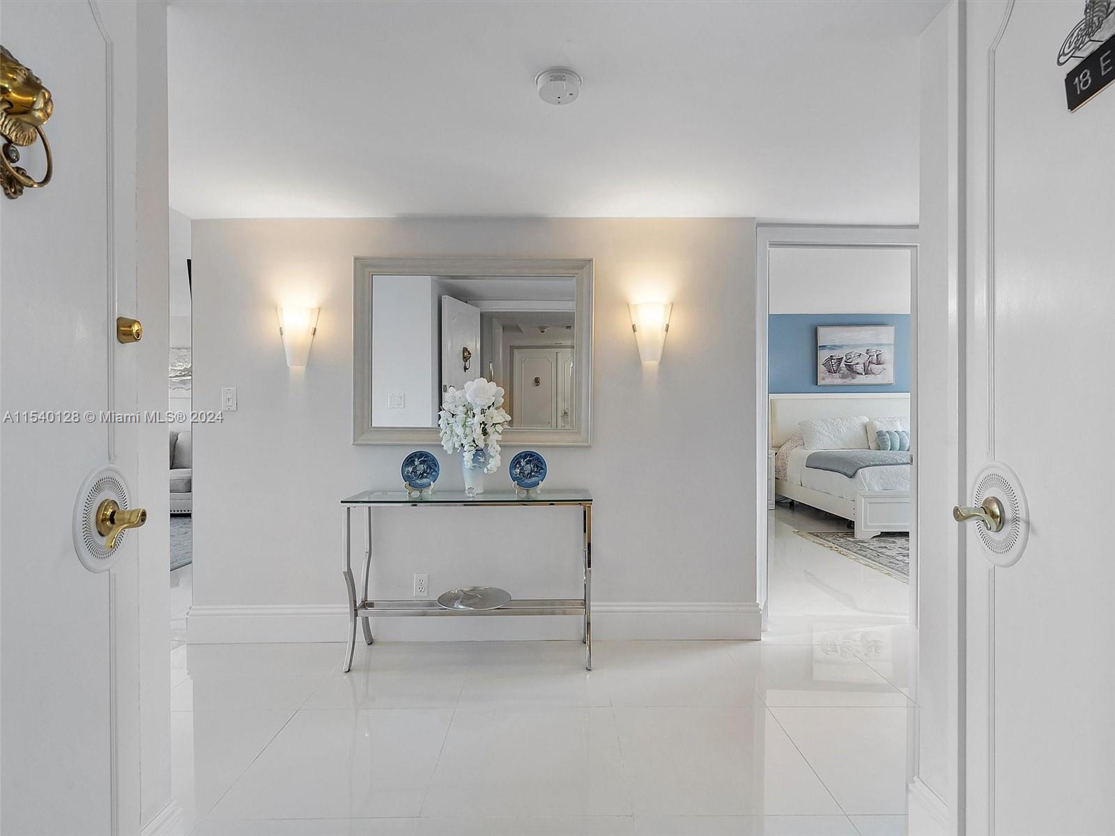 4300 N Ocean Blvd 18E, Fort Lauderdale, Florida 33308, 1 Bedroom Bedrooms, ,1 BathroomBathrooms,Residential,For Sale,4300 N Ocean Blvd 18E,A11540128