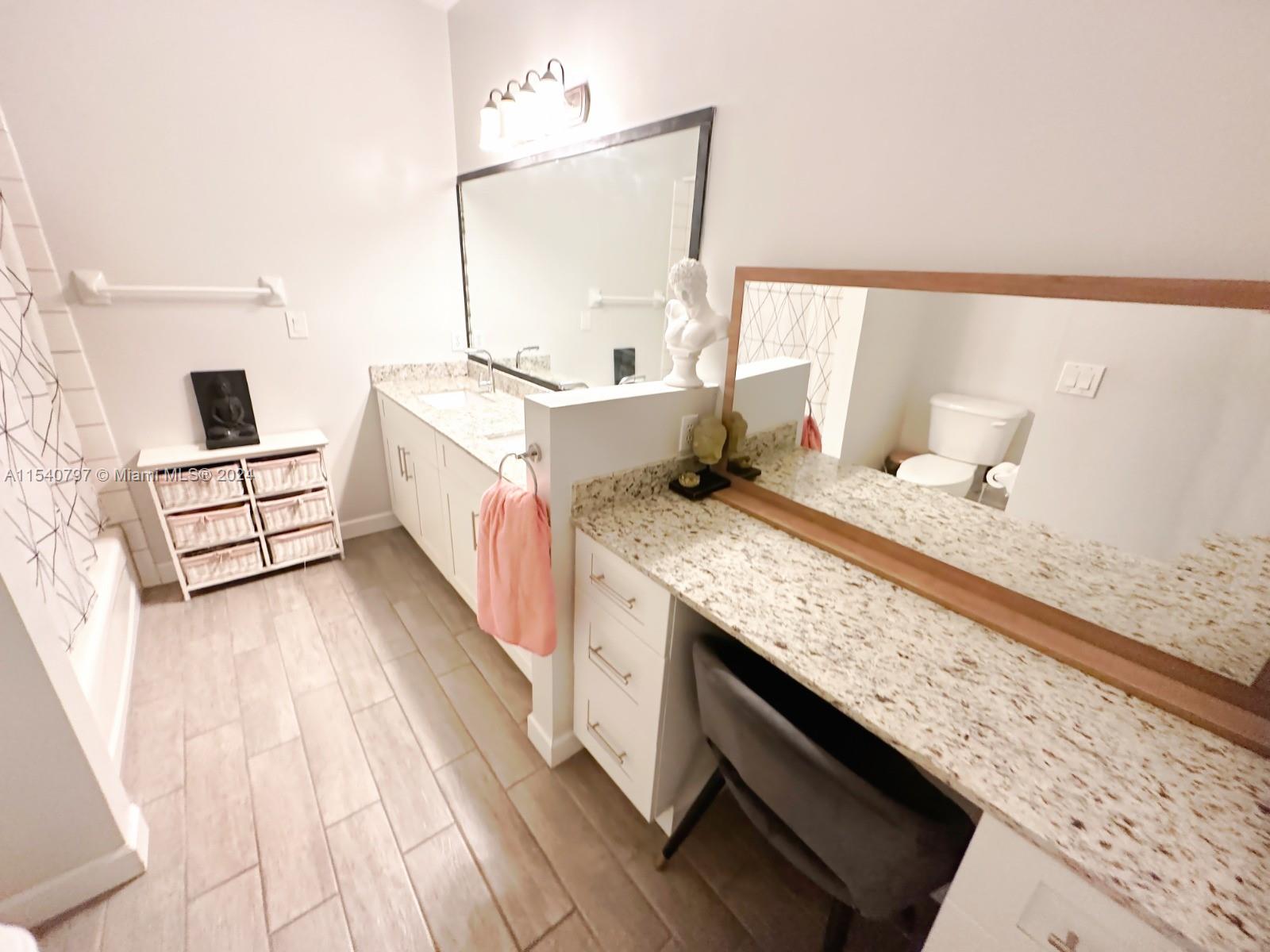 Homestead, Florida 33033, 5 Bedrooms Bedrooms, ,3 BathroomsBathrooms,Residentiallease,For Rent,A11540797