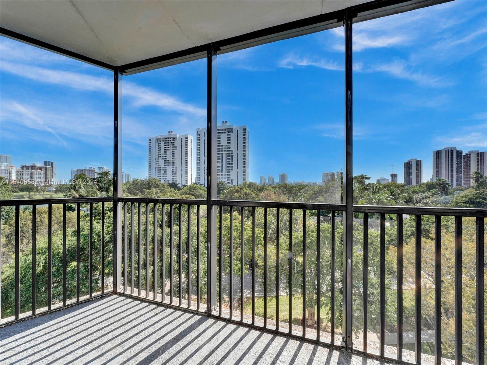 3401 Country Club Dr, Aventura, FL, 33180 United States, 2 Bedrooms Bedrooms, ,2 BathroomsBathrooms,Residential,For Sale,Country Club Dr,A11540658