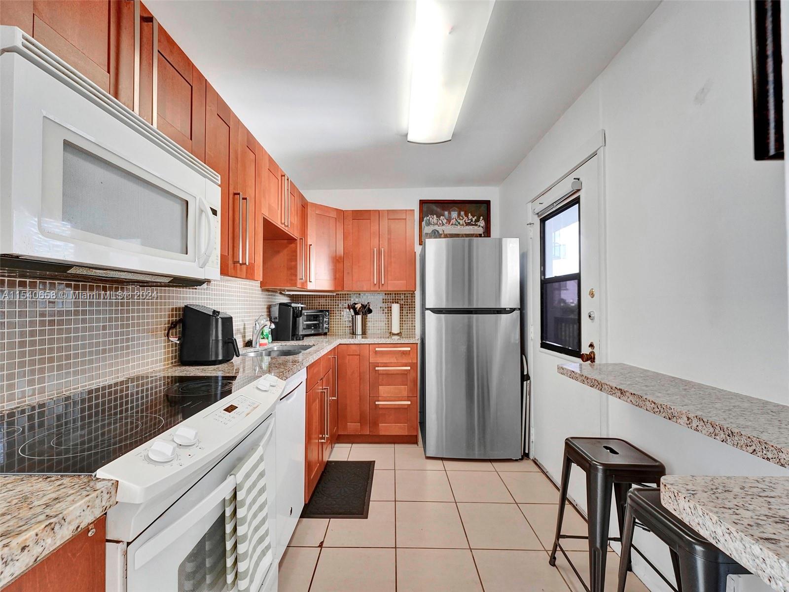 3401 Country Club Dr, Aventura, FL, 33180 United States, 2 Bedrooms Bedrooms, ,2 BathroomsBathrooms,Residential,For Sale,Country Club Dr,A11540658