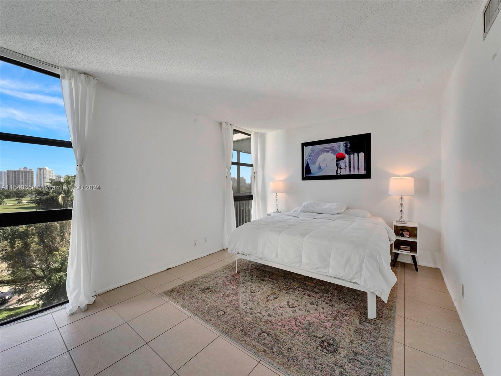 3401 Country Club Dr, Aventura, FL, 33180 United States, 2 Bedrooms Bedrooms, ,2 BathroomsBathrooms,Residential,For Sale,Country Club Dr,A11540658