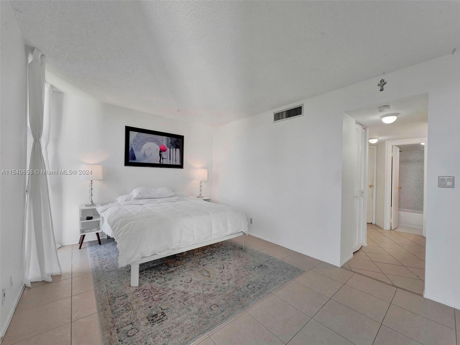 3401 Country Club Dr, Aventura, FL, 33180 United States, 2 Bedrooms Bedrooms, ,2 BathroomsBathrooms,Residential,For Sale,Country Club Dr,A11540658