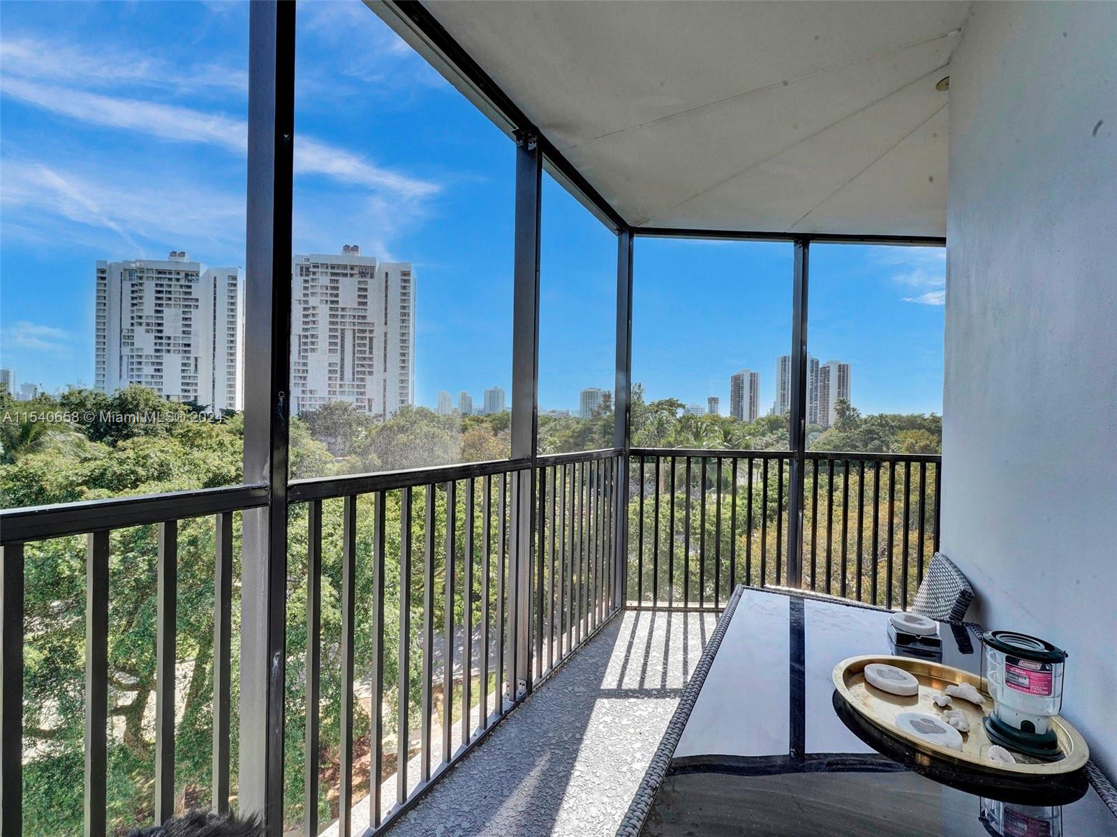 3401 Country Club Dr, Aventura, FL, 33180 United States, 2 Bedrooms Bedrooms, ,2 BathroomsBathrooms,Residential,For Sale,Country Club Dr,A11540658