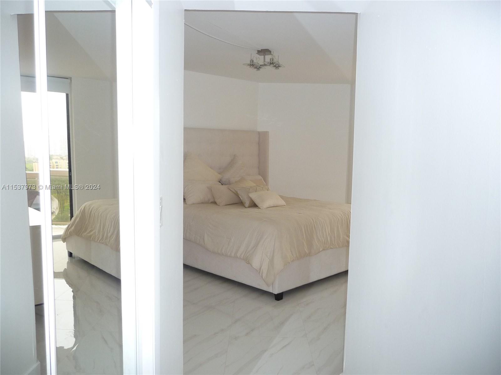 20185 E Country Club Dr 1104, Aventura, Florida 33180, 2 Bedrooms Bedrooms, ,2 BathroomsBathrooms,Residentiallease,For Rent,20185 E Country Club Dr 1104,A11537973