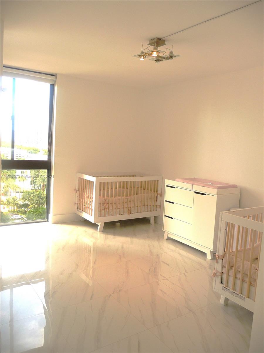 20185 E Country Club Dr 1104, Aventura, Florida 33180, 2 Bedrooms Bedrooms, ,2 BathroomsBathrooms,Residentiallease,For Rent,20185 E Country Club Dr 1104,A11537973