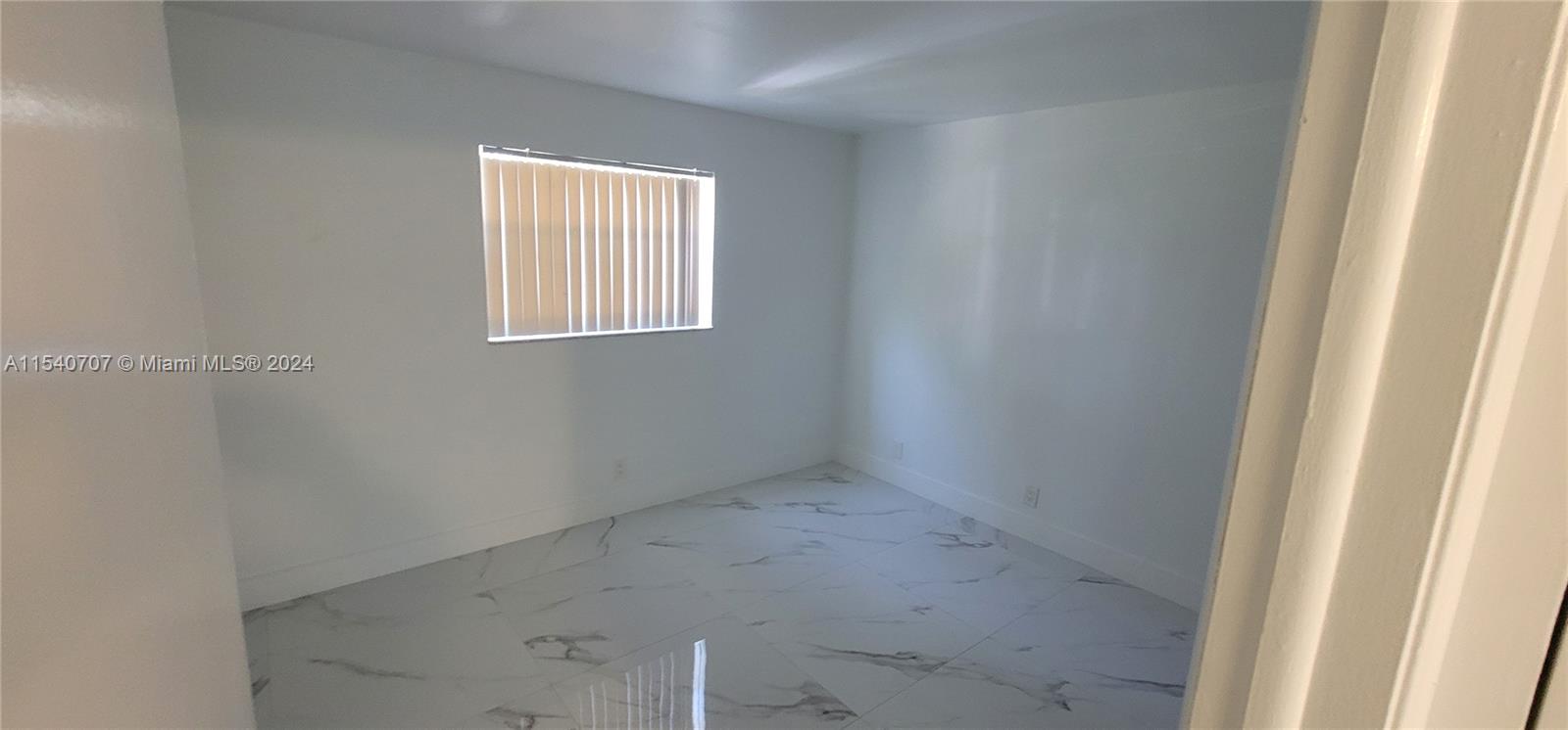 500 NE 2nd St 313, Dania Beach, Florida 33004, 2 Bedrooms Bedrooms, ,2 BathroomsBathrooms,Residentiallease,For Rent,500 NE 2nd St 313,A11540707