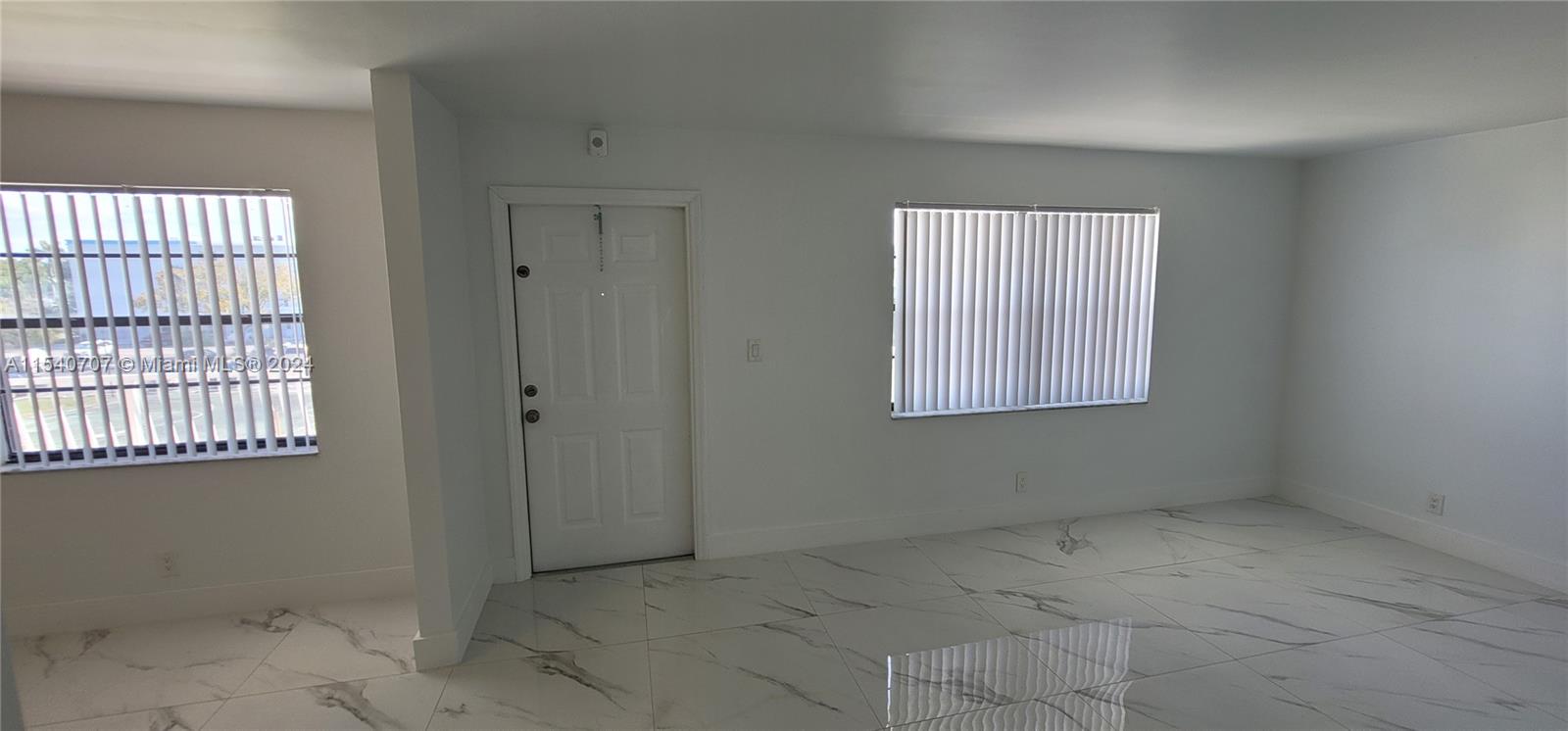 500 NE 2nd St 313, Dania Beach, Florida 33004, 2 Bedrooms Bedrooms, ,2 BathroomsBathrooms,Residentiallease,For Rent,500 NE 2nd St 313,A11540707