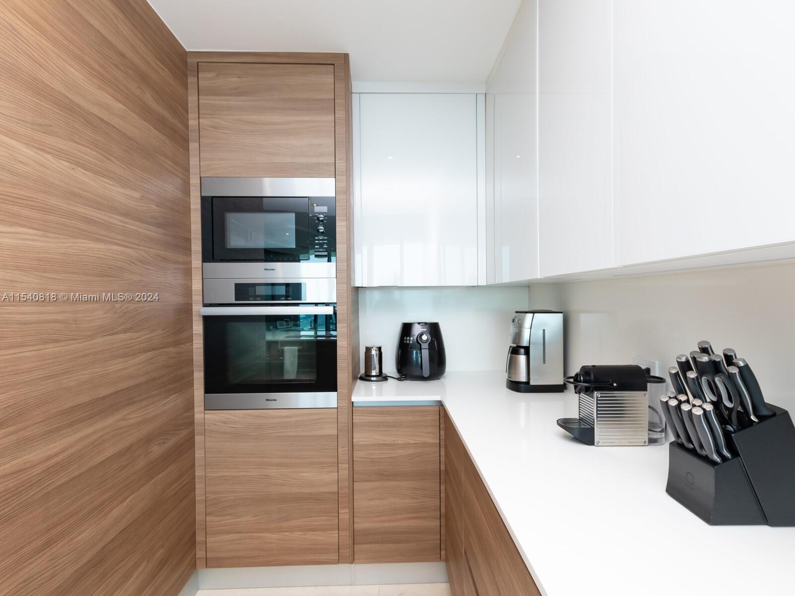 900 Biscayne Blvd 3406, Miami, Florida 33132, 3 Bedrooms Bedrooms, ,4 BathroomsBathrooms,Residentiallease,For Rent,900 Biscayne Blvd 3406,A11540818