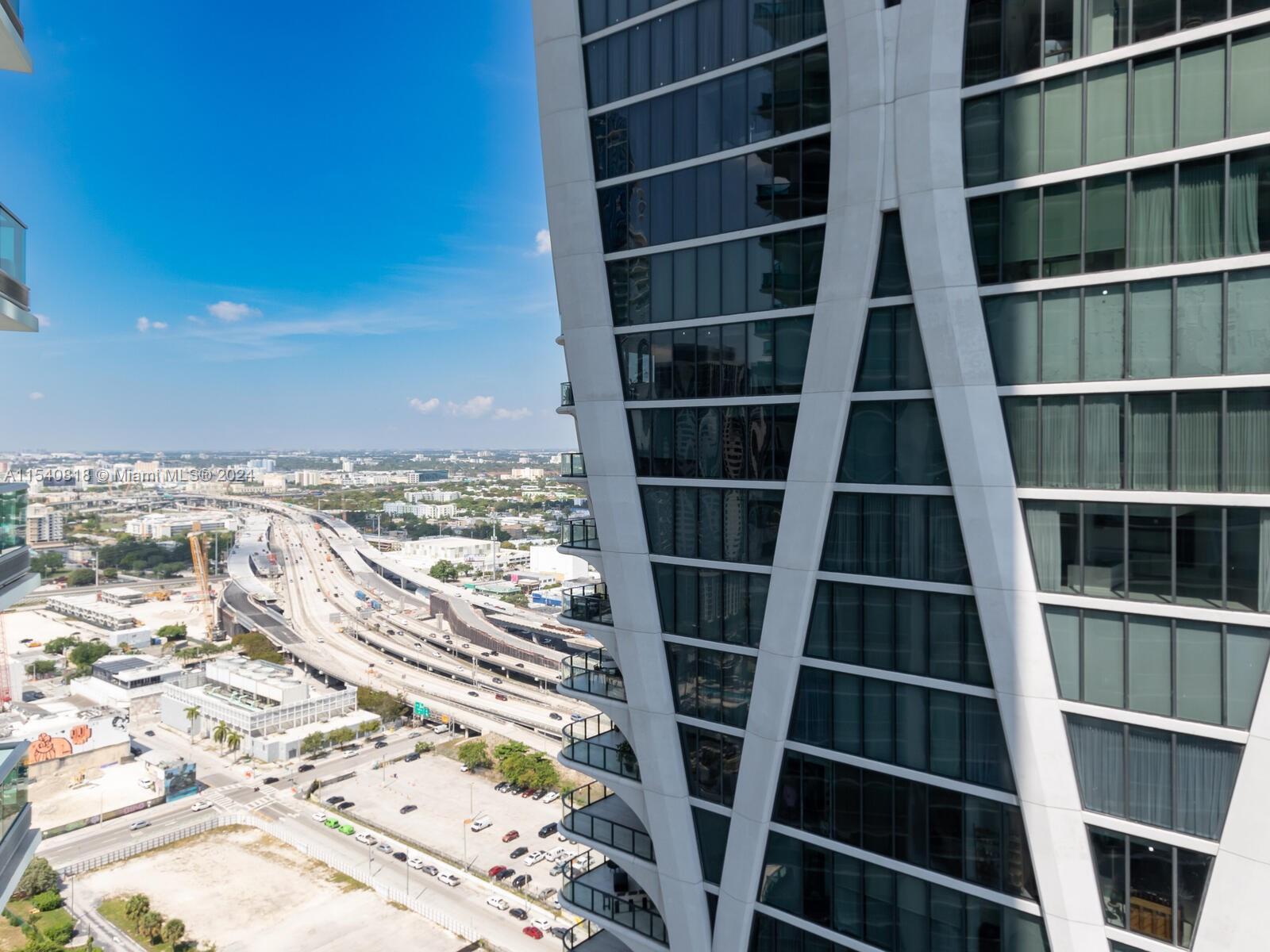 900 Biscayne Blvd 3406, Miami, Florida 33132, 3 Bedrooms Bedrooms, ,4 BathroomsBathrooms,Residentiallease,For Rent,900 Biscayne Blvd 3406,A11540818