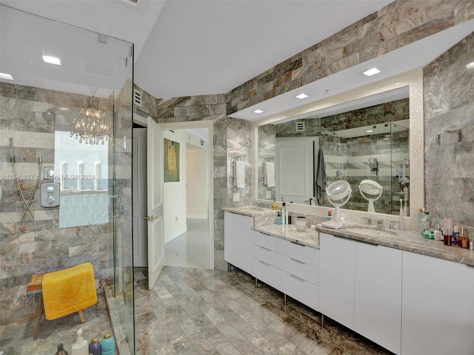 3370 Hidden Bay Dr 2813, Aventura, Florida 33180, 4 Bedrooms Bedrooms, ,4 BathroomsBathrooms,Residential,For Sale,3370 Hidden Bay Dr 2813,A11540827