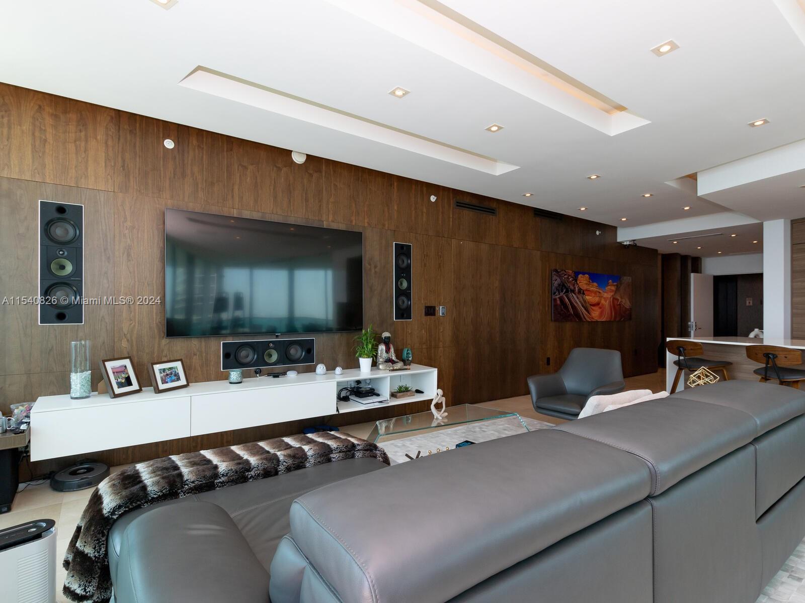 900 Biscayne Blvd 3406, Miami, Florida 33132, 3 Bedrooms Bedrooms, ,4 BathroomsBathrooms,Residential,For Sale,900 Biscayne Blvd 3406,A11540826