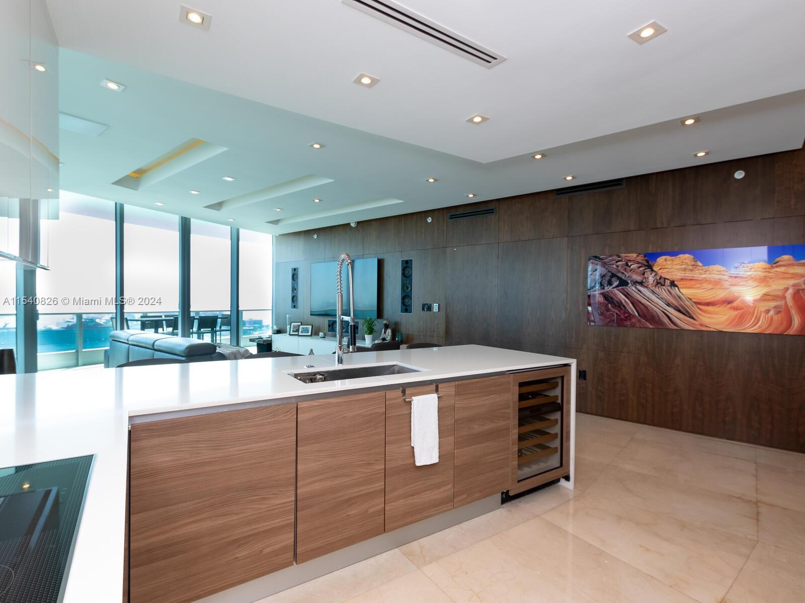 900 Biscayne Blvd 3406, Miami, Florida 33132, 3 Bedrooms Bedrooms, ,4 BathroomsBathrooms,Residential,For Sale,900 Biscayne Blvd 3406,A11540826