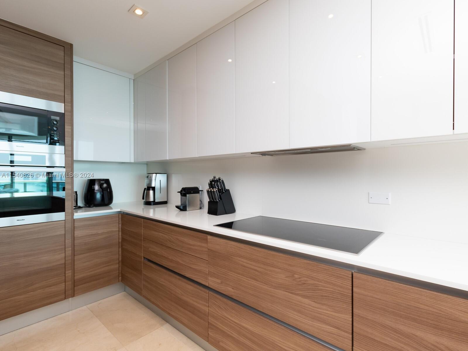 900 Biscayne Blvd 3406, Miami, Florida 33132, 3 Bedrooms Bedrooms, ,4 BathroomsBathrooms,Residential,For Sale,900 Biscayne Blvd 3406,A11540826