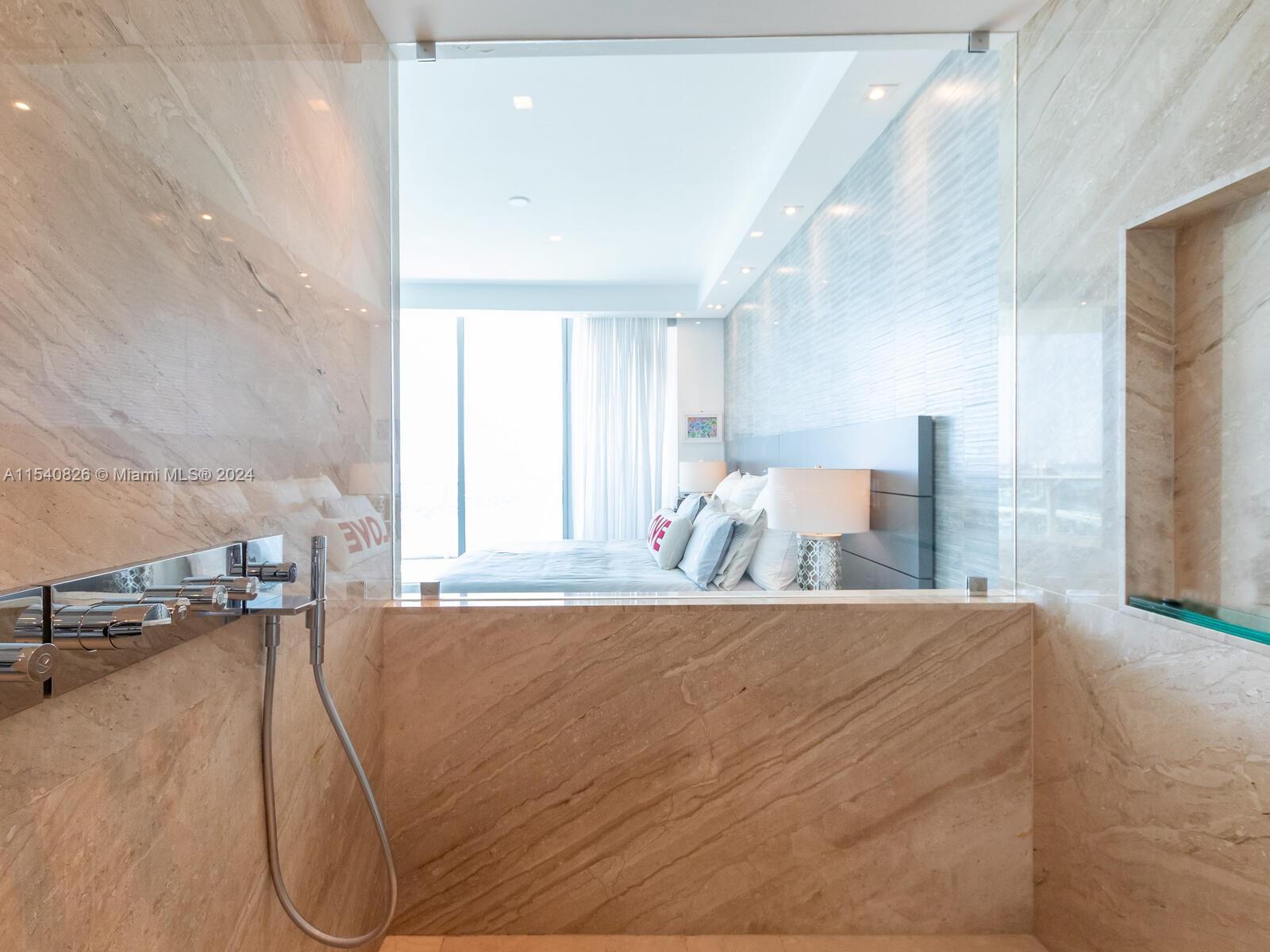 900 Biscayne Blvd 3406, Miami, Florida 33132, 3 Bedrooms Bedrooms, ,4 BathroomsBathrooms,Residential,For Sale,900 Biscayne Blvd 3406,A11540826