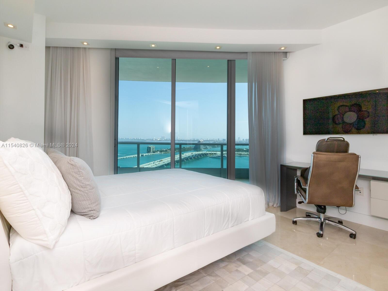 900 Biscayne Blvd 3406, Miami, Florida 33132, 3 Bedrooms Bedrooms, ,4 BathroomsBathrooms,Residential,For Sale,900 Biscayne Blvd 3406,A11540826