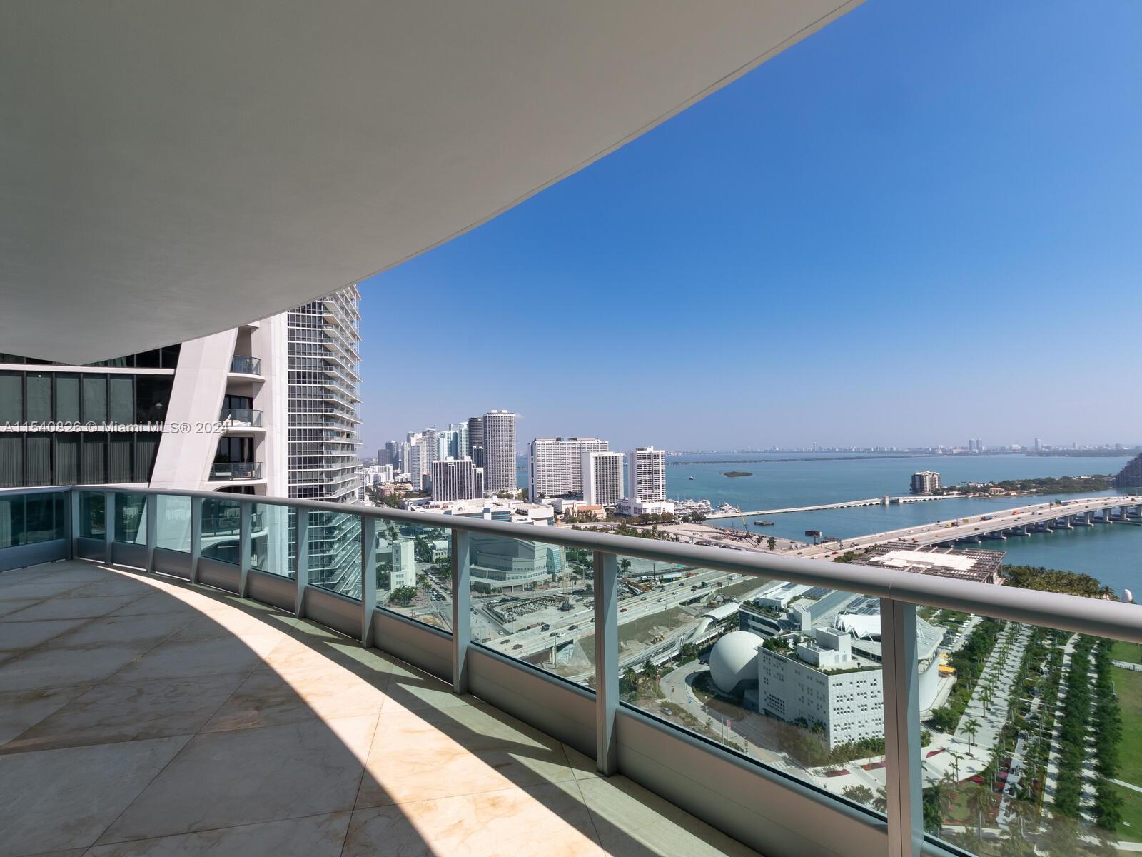 900 Biscayne Blvd 3406, Miami, Florida 33132, 3 Bedrooms Bedrooms, ,4 BathroomsBathrooms,Residential,For Sale,900 Biscayne Blvd 3406,A11540826
