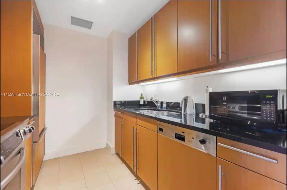 1435 Brickell Ave 3401, Miami, Florida 33131, 2 Bedrooms Bedrooms, ,2 BathroomsBathrooms,Residential,For Sale,1435 Brickell Ave 3401,A11539059