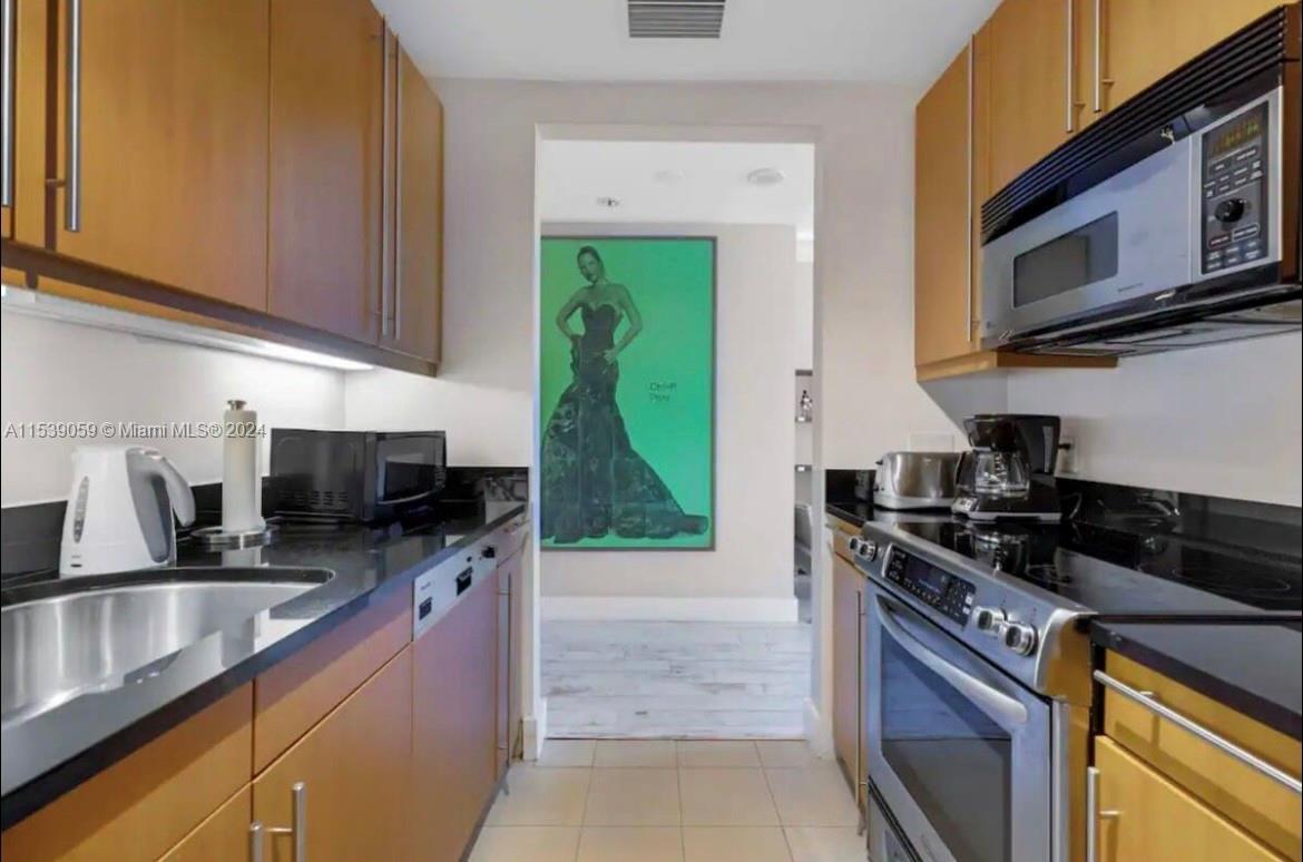 1435 Brickell Ave 3401, Miami, Florida 33131, 2 Bedrooms Bedrooms, ,2 BathroomsBathrooms,Residential,For Sale,1435 Brickell Ave 3401,A11539059