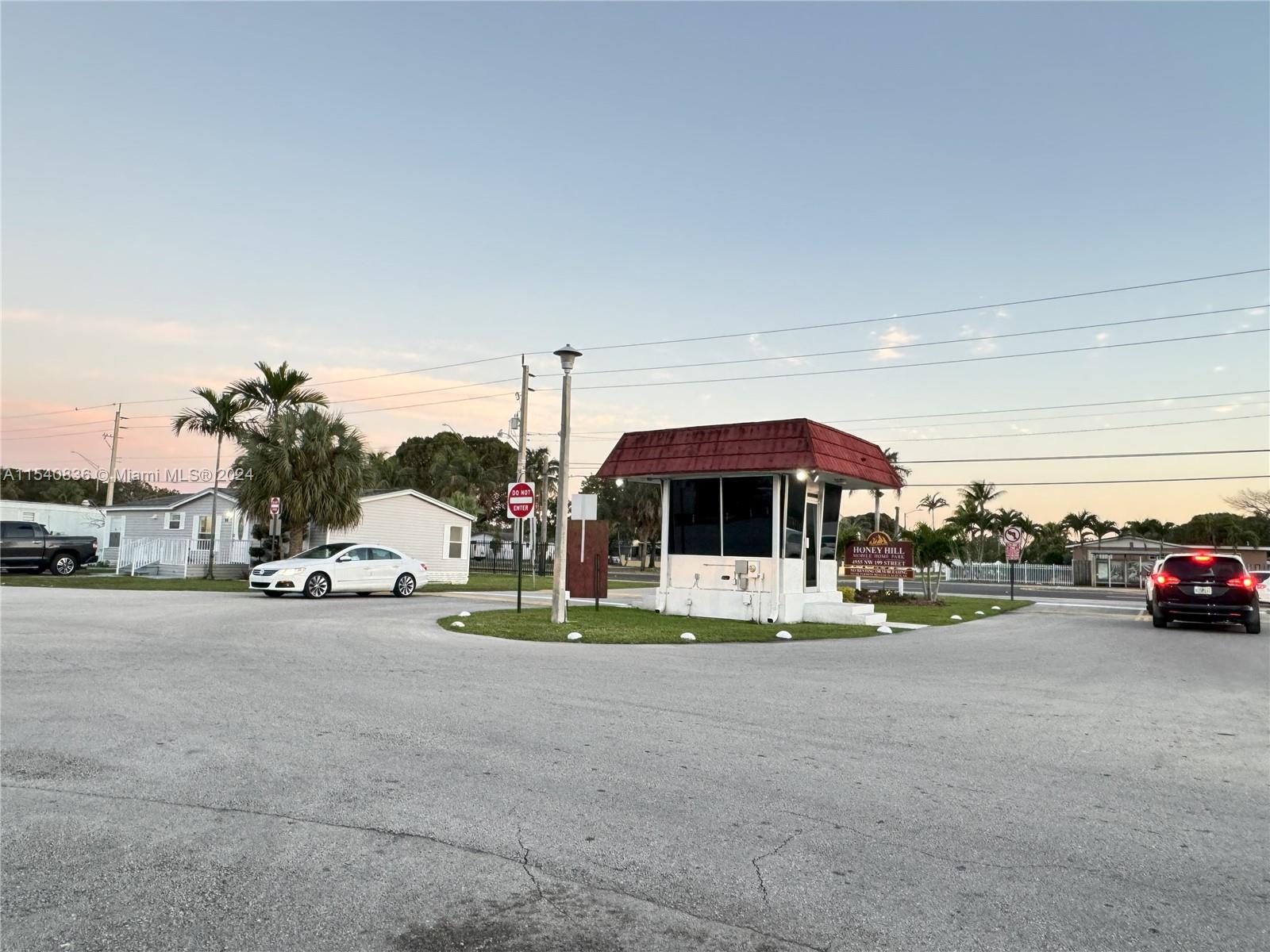 4955 199th St, Miami Gardens, FL, 33055 United States, 3 Bedrooms Bedrooms, ,1 BathroomBathrooms,Residential,For Sale,199th St,A11540836