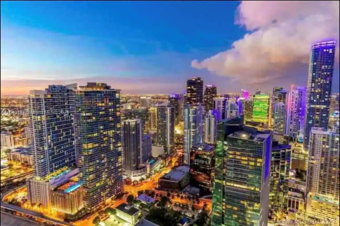 1435 Brickell Ave 3412, Miami, Florida 33131, 2 Bedrooms Bedrooms, ,2 BathroomsBathrooms,Residential,For Sale,1435 Brickell Ave 3412,A11540187