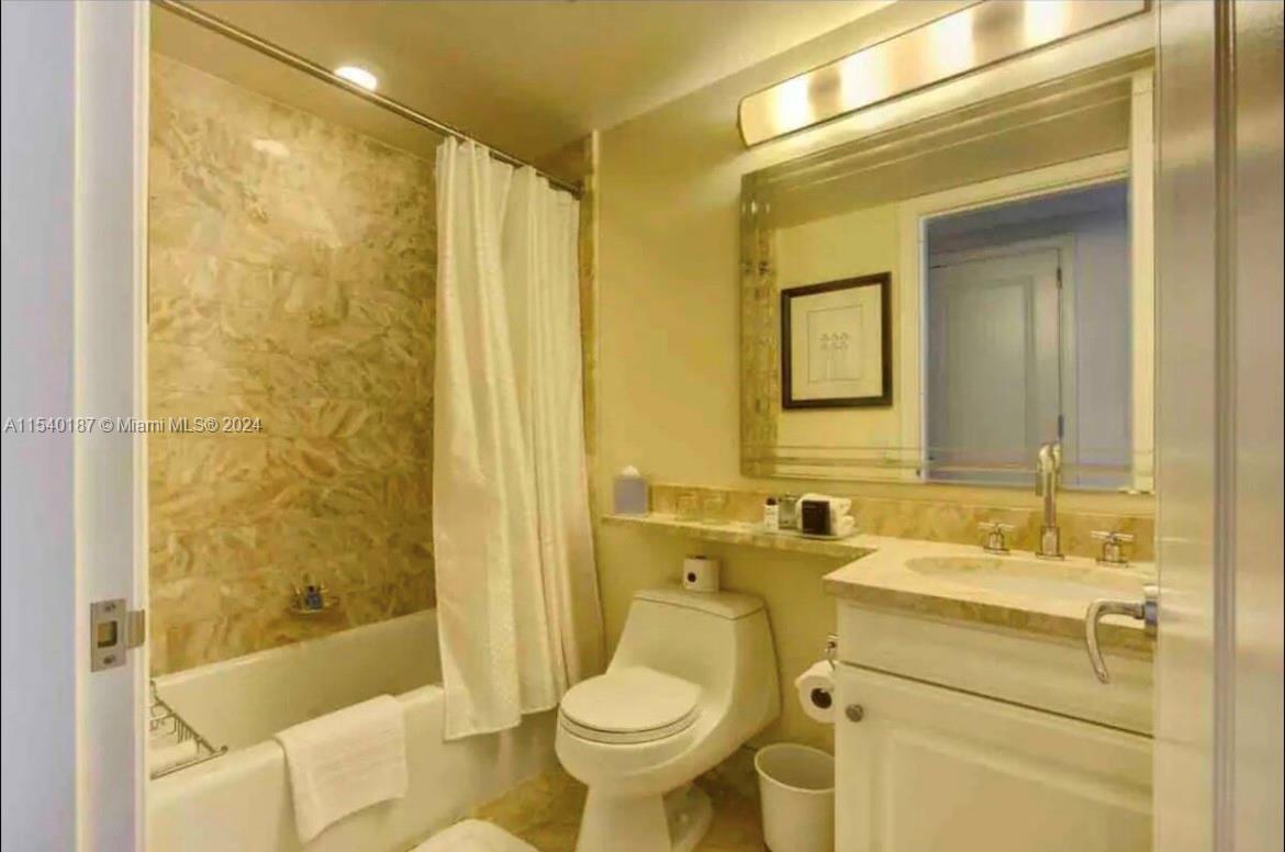 1435 Brickell Ave 3412, Miami, Florida 33131, 2 Bedrooms Bedrooms, ,2 BathroomsBathrooms,Residential,For Sale,1435 Brickell Ave 3412,A11540187