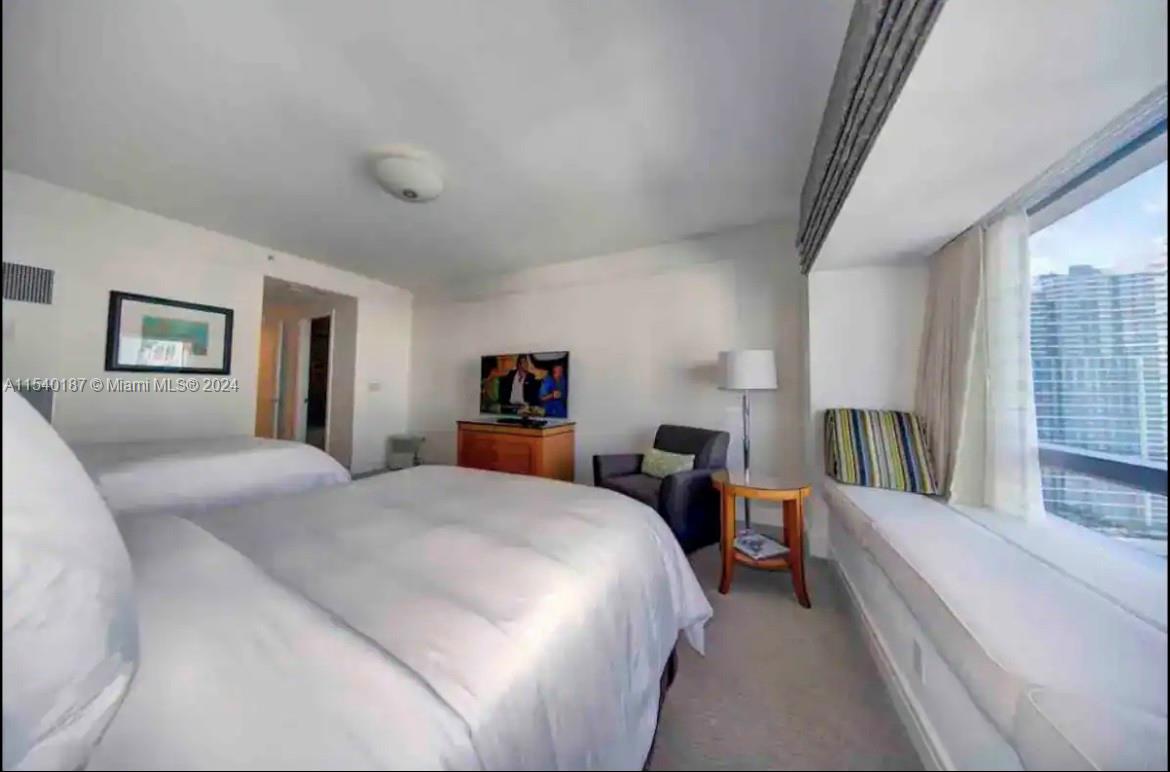 1435 Brickell Ave 3412, Miami, Florida 33131, 2 Bedrooms Bedrooms, ,2 BathroomsBathrooms,Residential,For Sale,1435 Brickell Ave 3412,A11540187