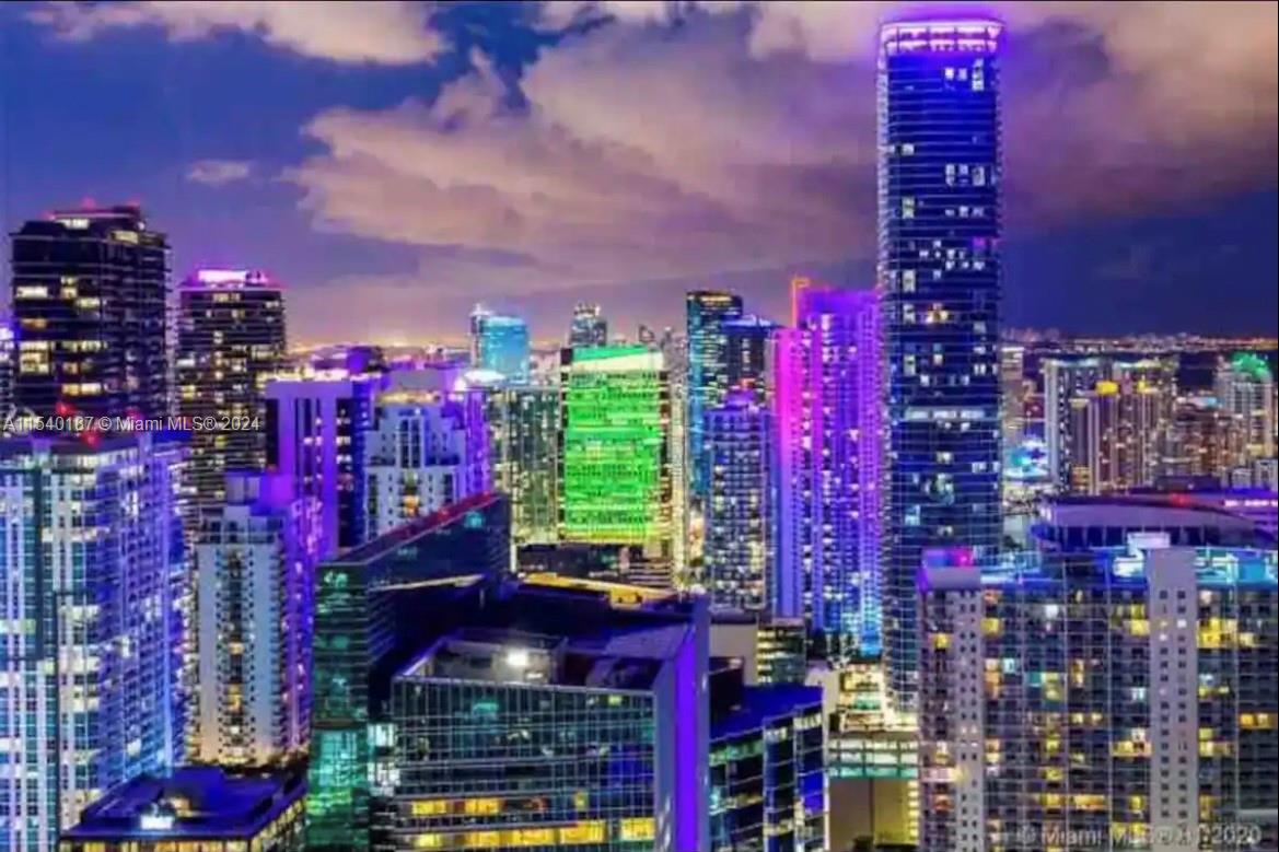 1435 Brickell Ave 3412, Miami, Florida 33131, 2 Bedrooms Bedrooms, ,2 BathroomsBathrooms,Residential,For Sale,1435 Brickell Ave 3412,A11540187