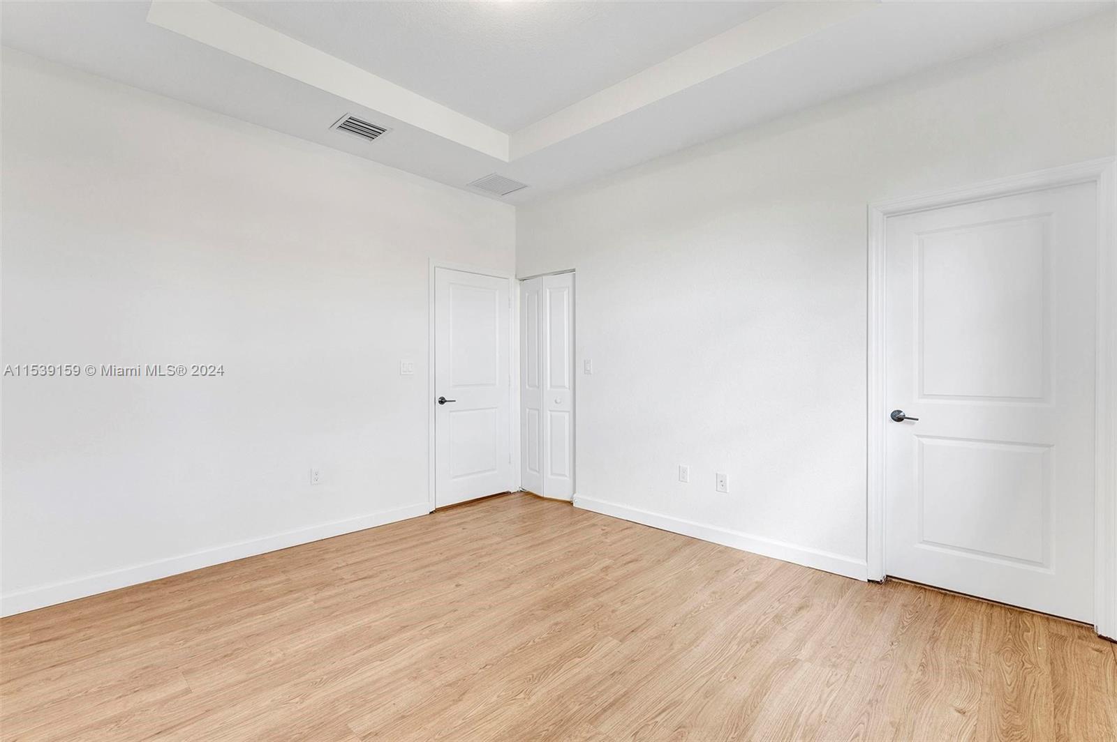 402 NE 208th Ter 402, Miami, Florida 33179, 3 Bedrooms Bedrooms, ,2 BathroomsBathrooms,Residential,For Sale,402 NE 208th Ter 402,A11539159