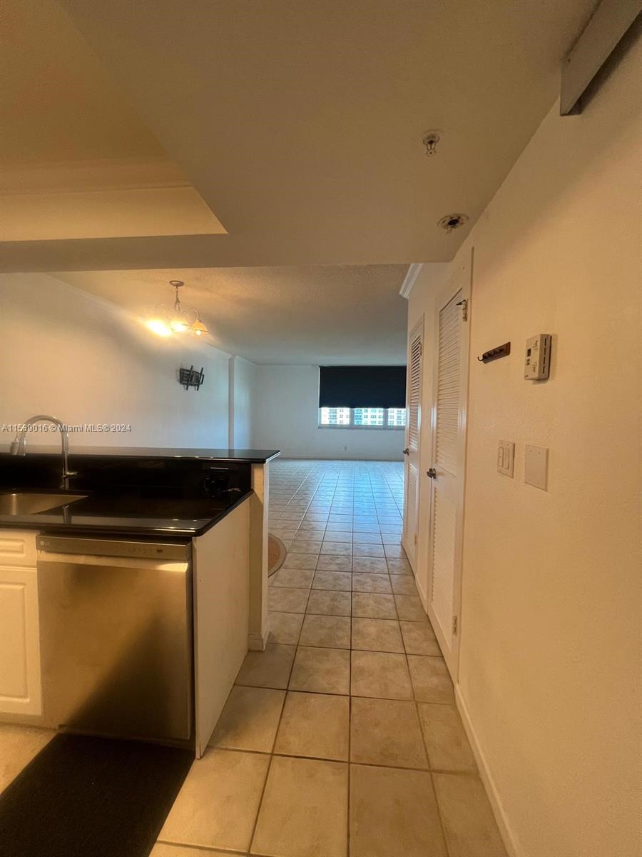 2501 S Ocean Dr 834, Hollywood, Florida 33019, ,1 BathroomBathrooms,Residentiallease,For Rent,2501 S Ocean Dr 834,A11539016