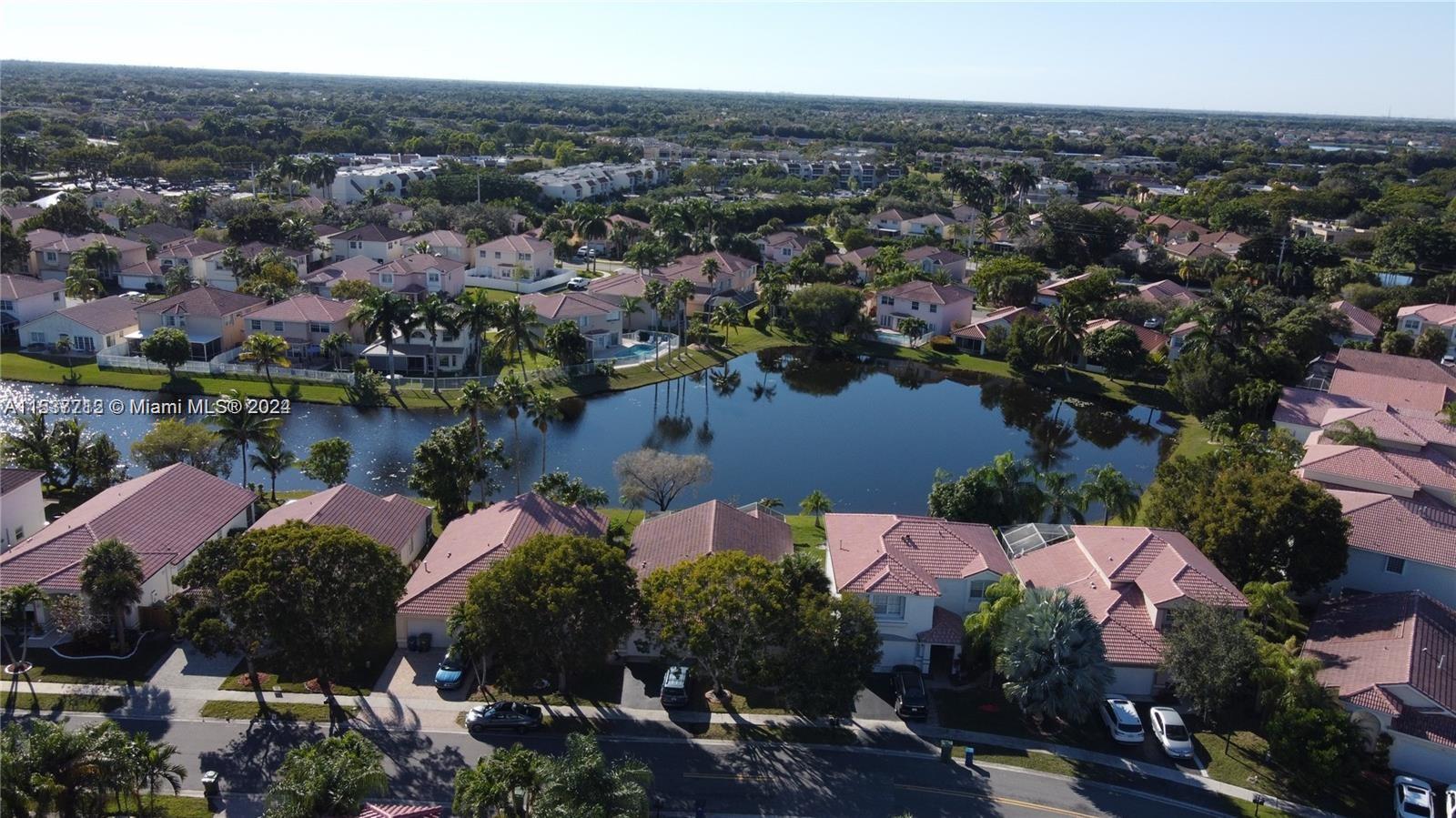 135 Gables Blvd, Weston, FL, 33326 United States, 3 Bedrooms Bedrooms, ,2 BathroomsBathrooms,Residential,For Sale,Gables Blvd,A11537712