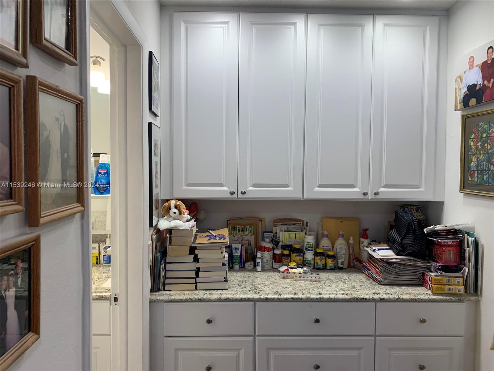 2000 Diana Dr 305, Hallandale Beach, Florida 33009, 2 Bedrooms Bedrooms, ,2 BathroomsBathrooms,Residential,For Sale,2000 Diana Dr 305,A11539246