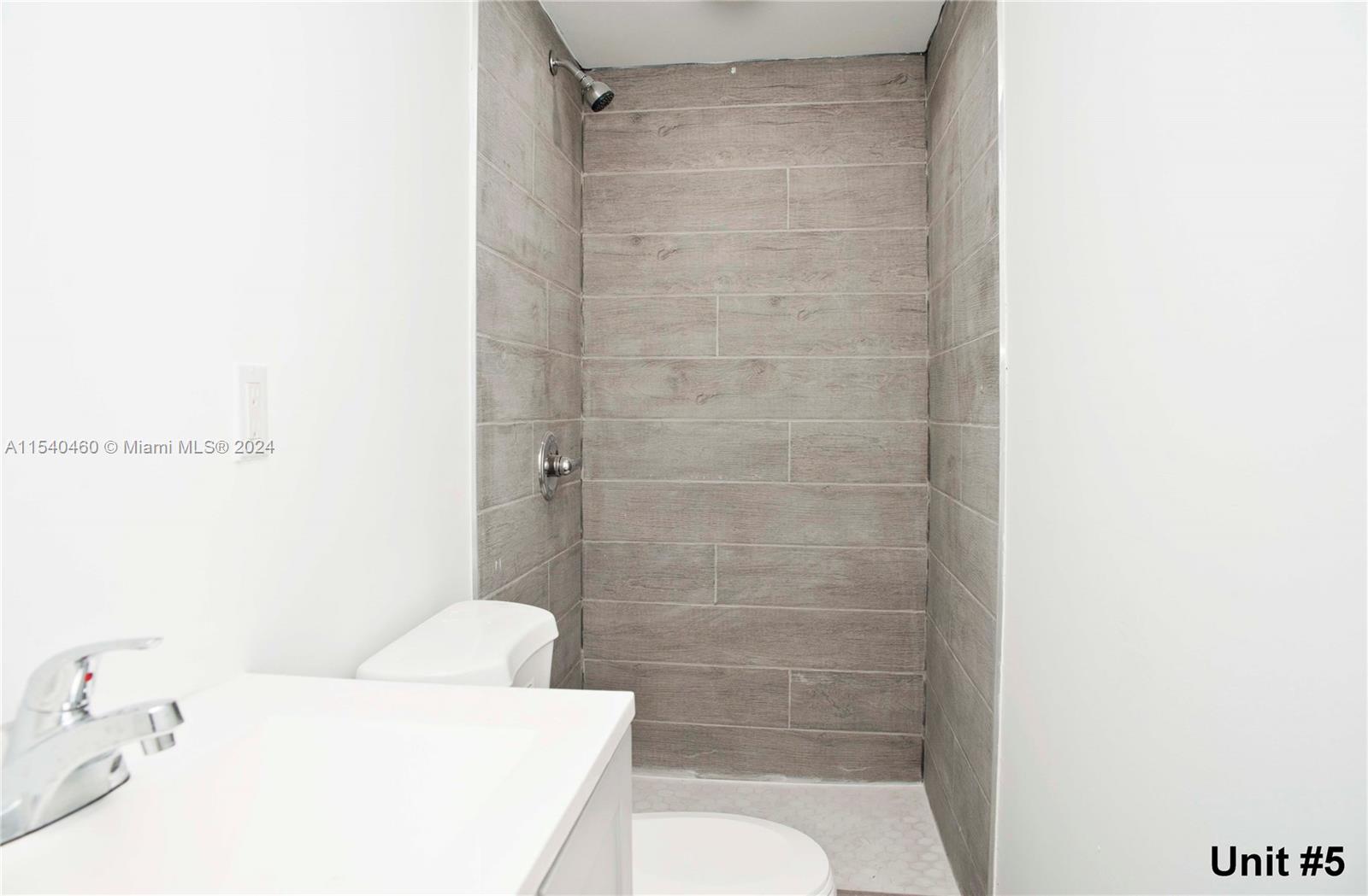 1323 N Federal Hwy #1-10, Hollywood, Florida 33020, ,Commercialsale,For Sale,1323 N Federal Hwy #1-10,A11540460