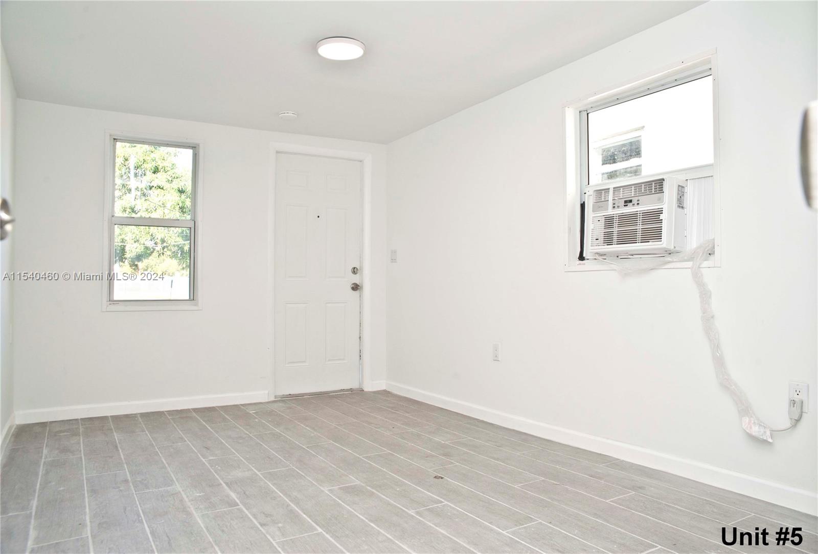 1323 N Federal Hwy #1-10, Hollywood, Florida 33020, ,Commercialsale,For Sale,1323 N Federal Hwy #1-10,A11540460