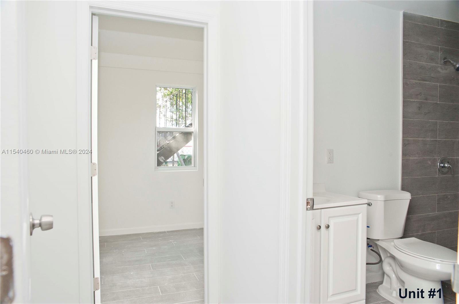 1323 N Federal Hwy #1-10, Hollywood, Florida 33020, ,Commercialsale,For Sale,1323 N Federal Hwy #1-10,A11540460