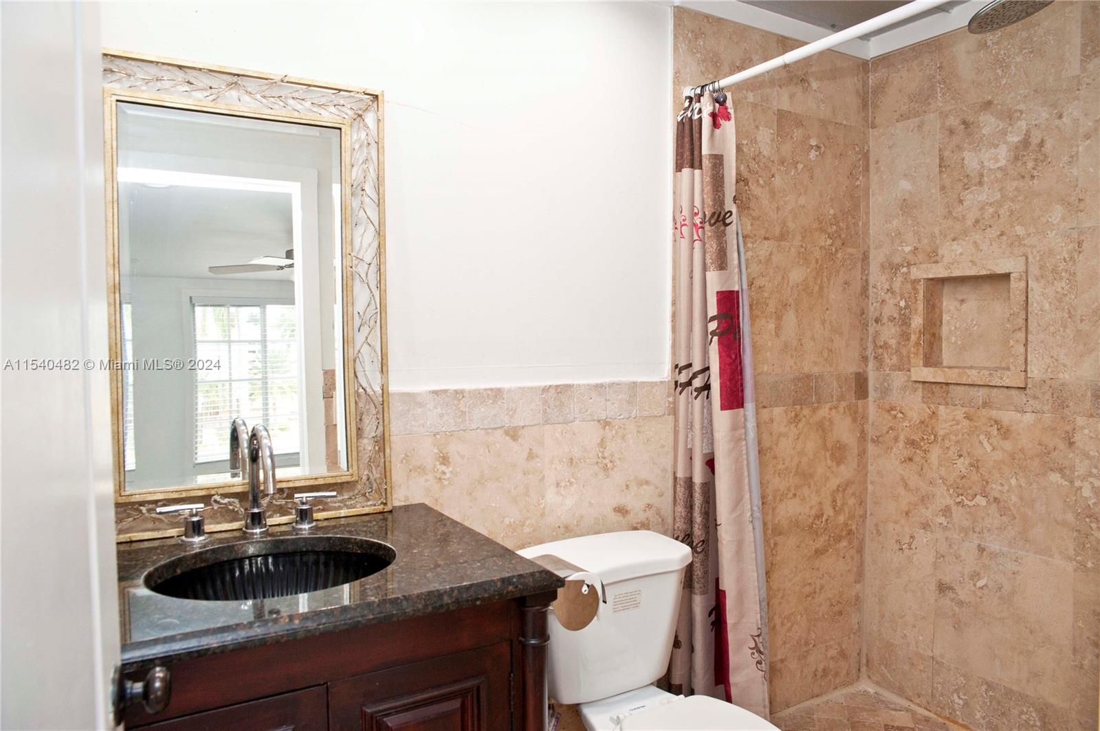 219-223 S 17 Avenue #1-10, Hollywood, Florida 33020, ,Commercialsale,For Sale,219-223 S 17 Avenue #1-10,A11540482