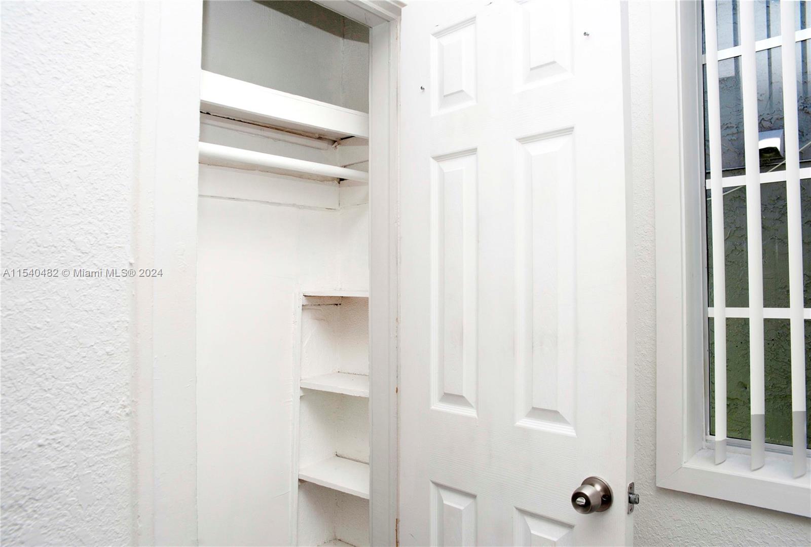 219-223 S 17 Avenue #1-10, Hollywood, Florida 33020, ,Commercialsale,For Sale,219-223 S 17 Avenue #1-10,A11540482