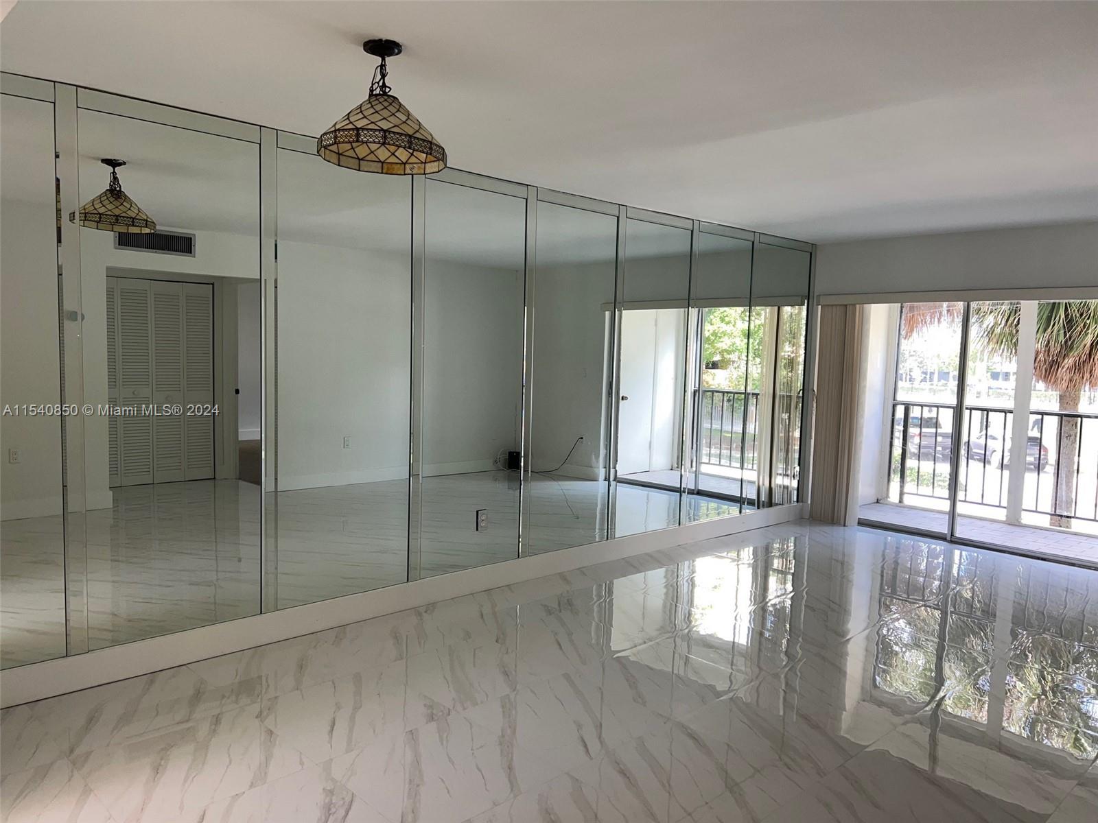 Sunny Isles Beach, FL, 33160 United States, 2 Bedrooms Bedrooms, ,1 BathroomBathrooms,Residential,For Sale,A11540850