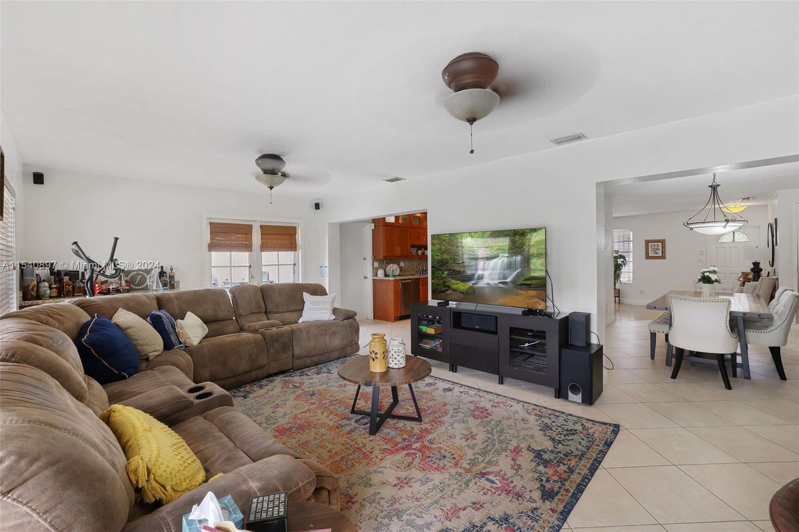 9900 SW 97th Ct, Miami, Florida 33176, 3 Bedrooms Bedrooms, ,2 BathroomsBathrooms,Residential,For Sale,9900 SW 97th Ct,A11540897