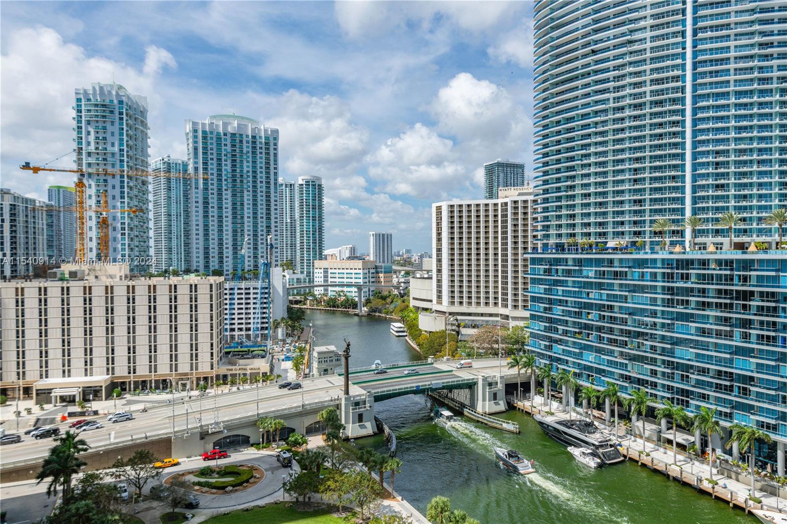 Miami, Florida 33131, 2 Bedrooms Bedrooms, ,2 BathroomsBathrooms,Residentiallease,For Rent,A11540914