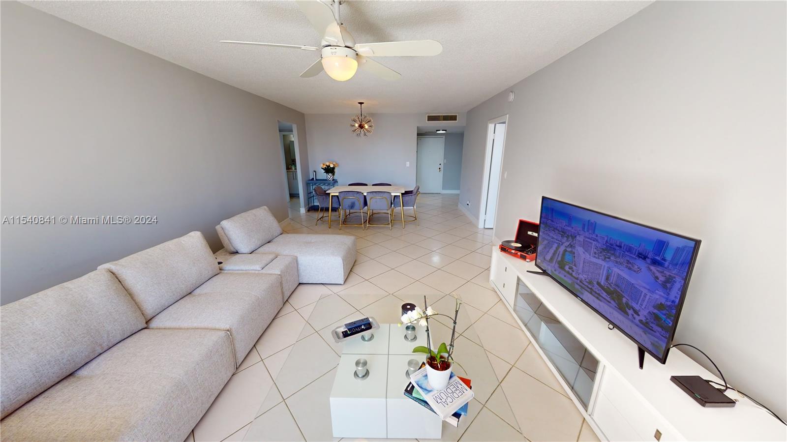 600 Three Islands Blvd 1119, Hallandale Beach, Florida 33009, 2 Bedrooms Bedrooms, ,2 BathroomsBathrooms,Residential,For Sale,600 Three Islands Blvd 1119,A11540841