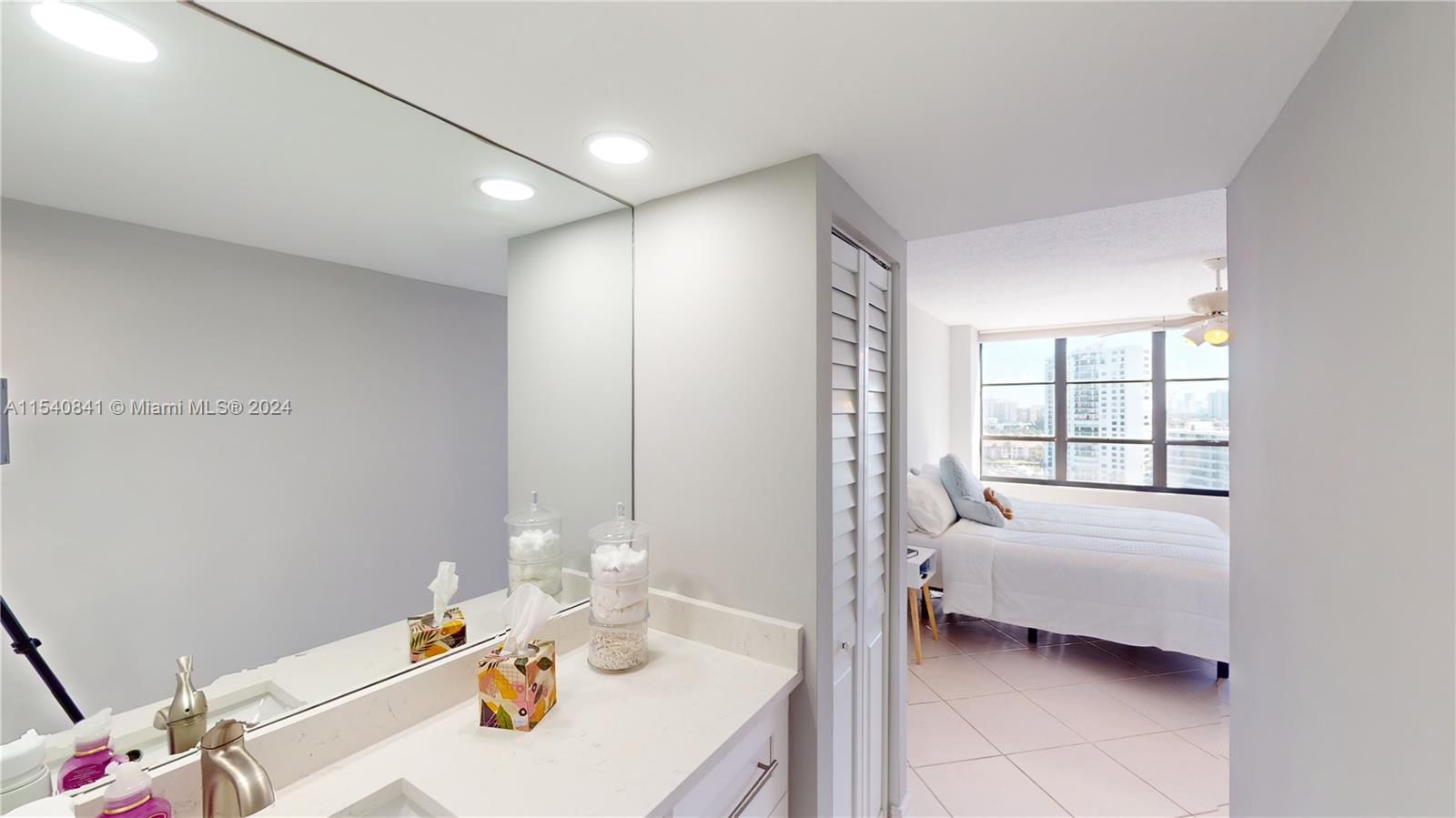 600 Three Islands Blvd 1119, Hallandale Beach, Florida 33009, 2 Bedrooms Bedrooms, ,2 BathroomsBathrooms,Residential,For Sale,600 Three Islands Blvd 1119,A11540841