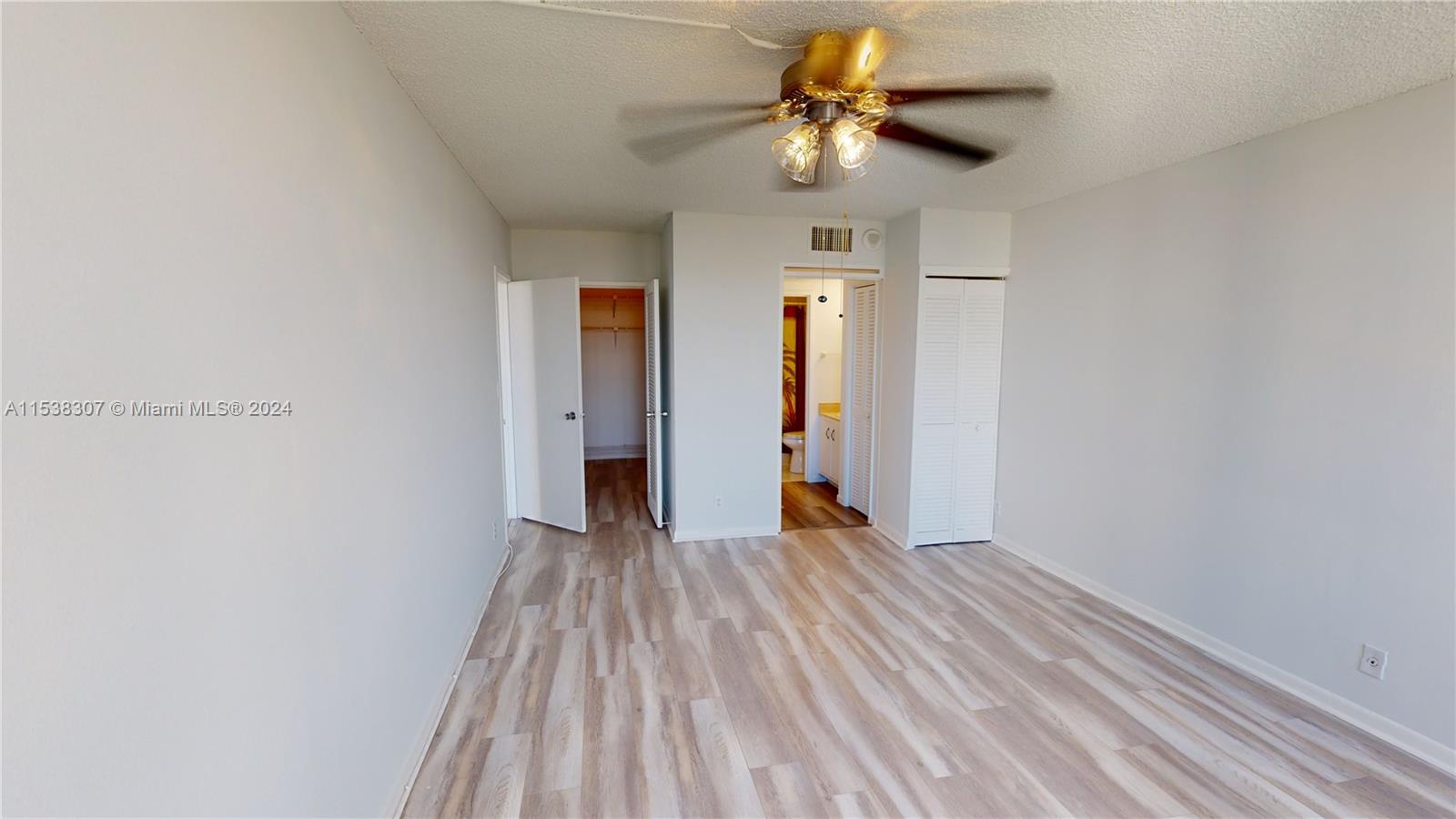 500 Three Islands Blvd 1107, Hallandale Beach, Florida 33009, 1 Bedroom Bedrooms, ,1 BathroomBathrooms,Residential,For Sale,500 Three Islands Blvd 1107,A11538307