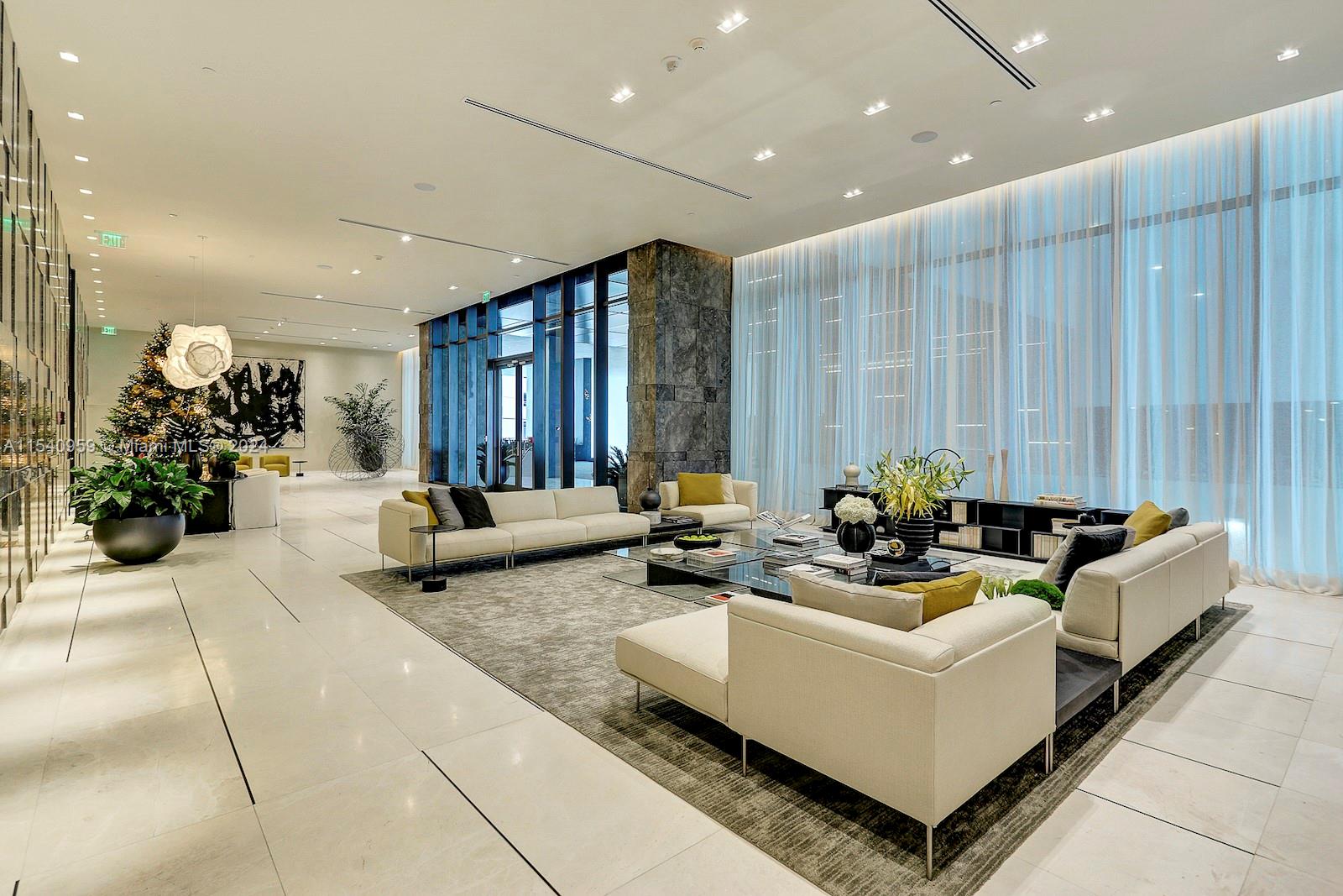 650 NE 32nd St 2608, Miami, Florida 33137, 1 Bedroom Bedrooms, ,1 BathroomBathrooms,Residential,For Sale,650 NE 32nd St 2608,A11540959