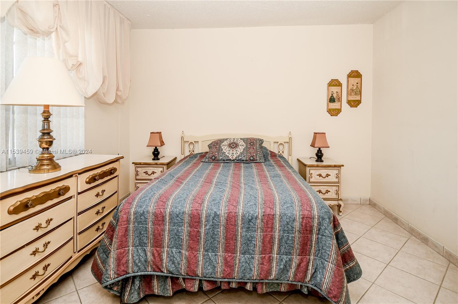 315 SE 11th Ter 203, Dania Beach, Florida 33004, 2 Bedrooms Bedrooms, ,2 BathroomsBathrooms,Residential,For Sale,315 SE 11th Ter 203,A11539459