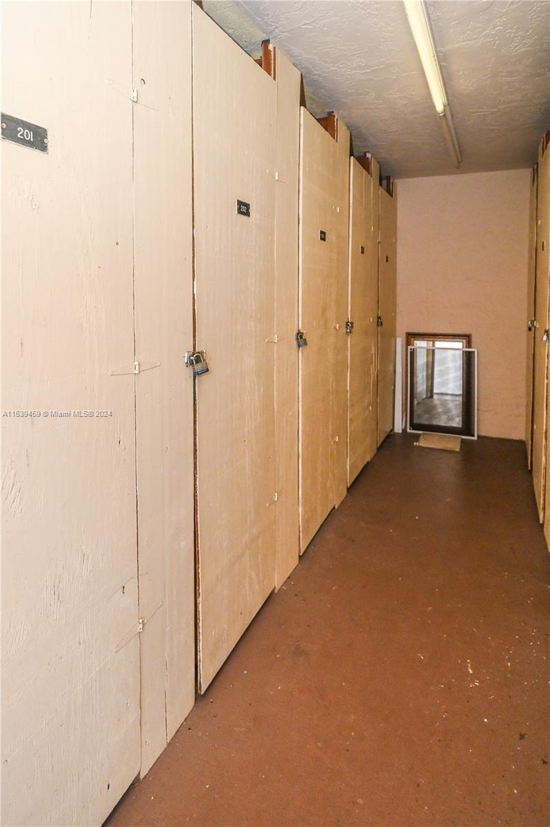 315 SE 11th Ter 203, Dania Beach, Florida 33004, 2 Bedrooms Bedrooms, ,2 BathroomsBathrooms,Residential,For Sale,315 SE 11th Ter 203,A11539459