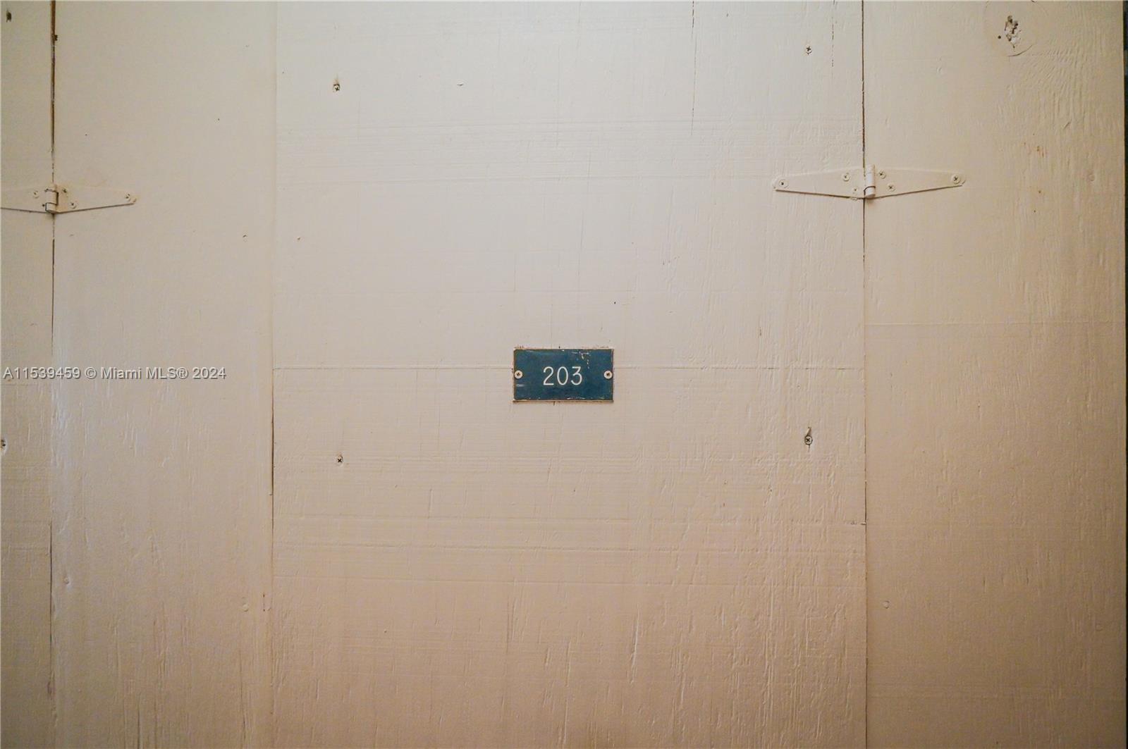 315 SE 11th Ter 203, Dania Beach, Florida 33004, 2 Bedrooms Bedrooms, ,2 BathroomsBathrooms,Residential,For Sale,315 SE 11th Ter 203,A11539459