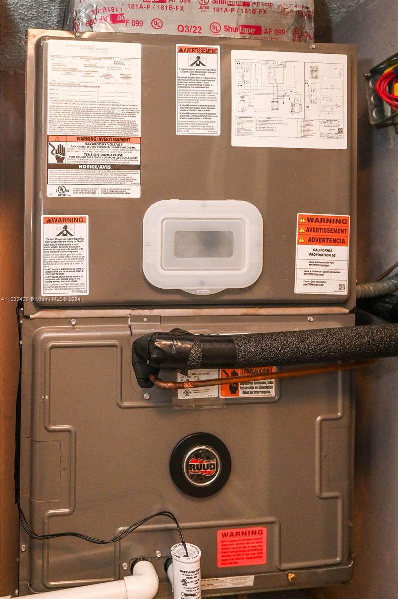 315 SE 11th Ter 203, Dania Beach, Florida 33004, 2 Bedrooms Bedrooms, ,2 BathroomsBathrooms,Residential,For Sale,315 SE 11th Ter 203,A11539459